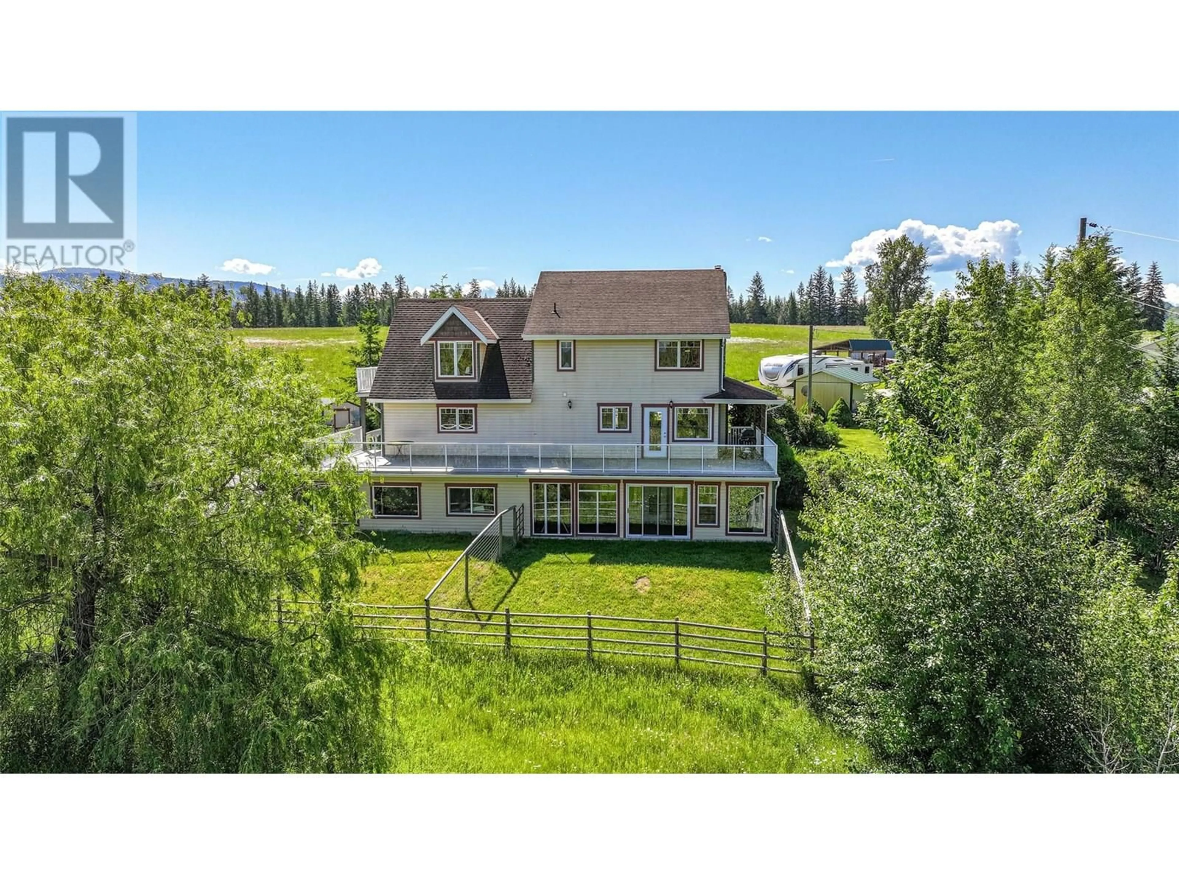 A pic from outside/outdoor area/front of a property/back of a property/a pic from drone, unknown for 9255 FIREHALL FRONTAGE ROAD, Salmon Arm British Columbia V1E2X6