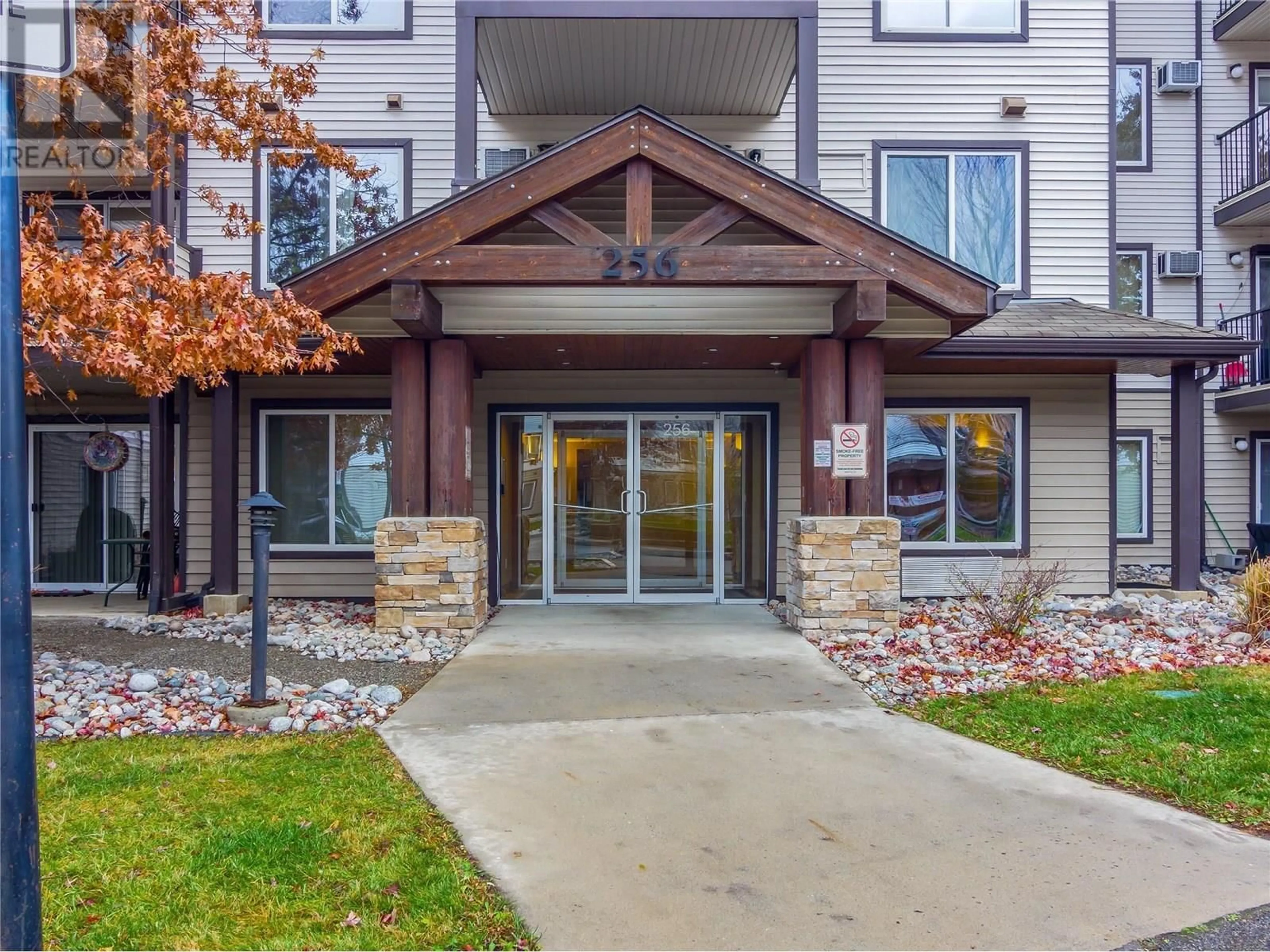 Unknown for 410 - 256 HASTINGS AVENUE, Penticton British Columbia V2A2V6
