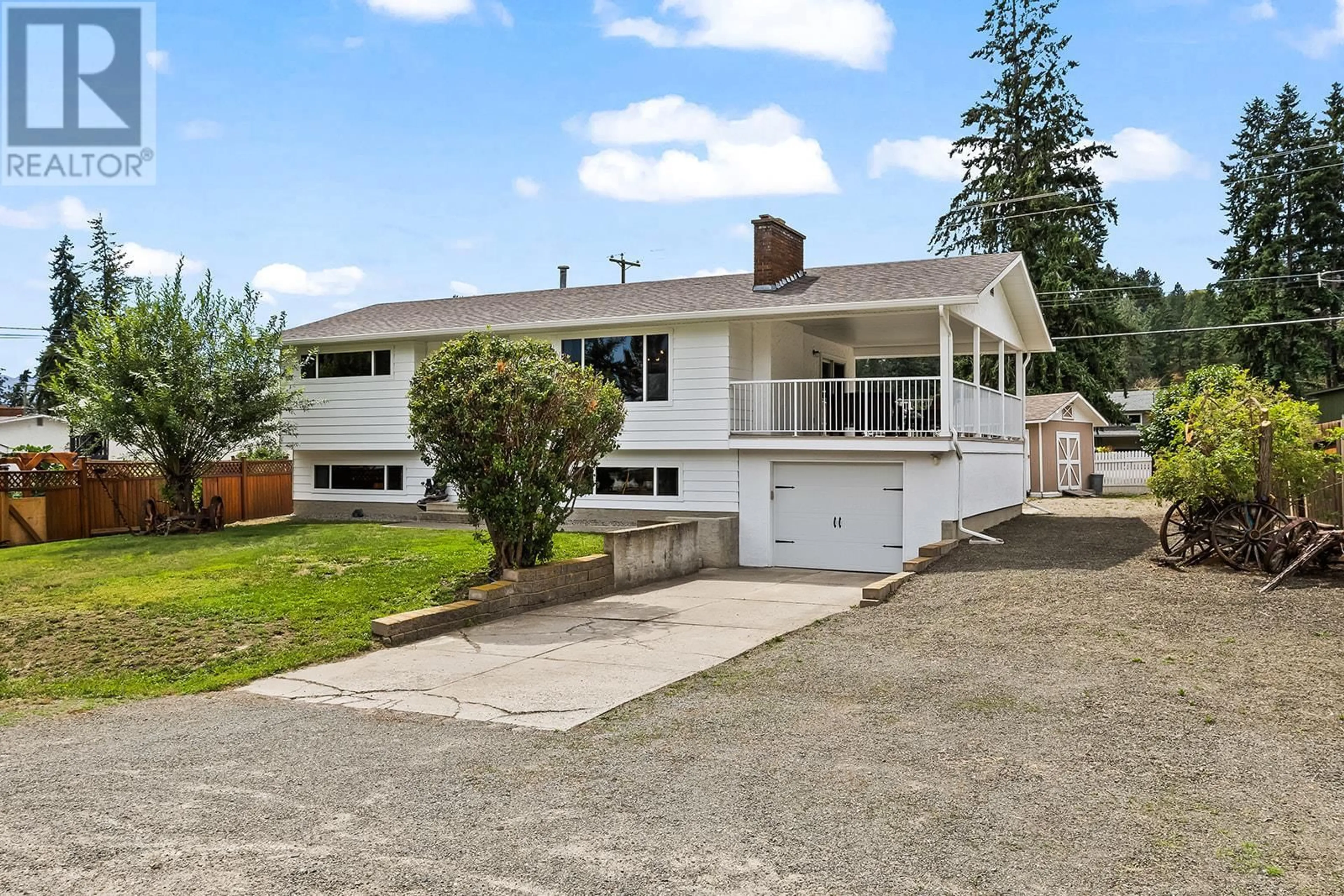 Home with vinyl exterior material, street for 3254 MCGREGOR ROAD, West Kelowna British Columbia V4T1G4