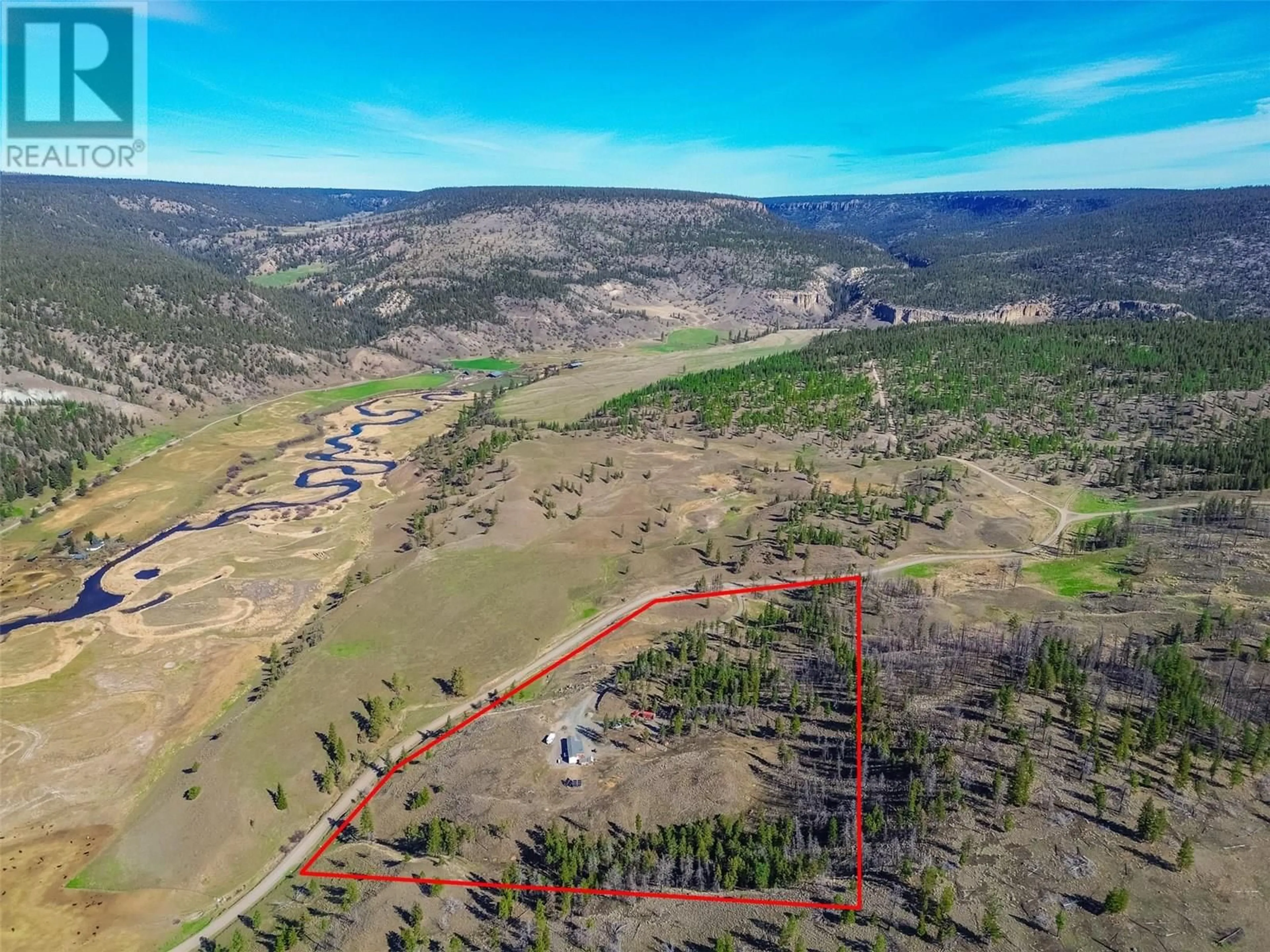 A pic from outside/outdoor area/front of a property/back of a property/a pic from drone, unknown for 1832 MOUND-LOON LAKE ROAD, Clinton British Columbia V0K1K0