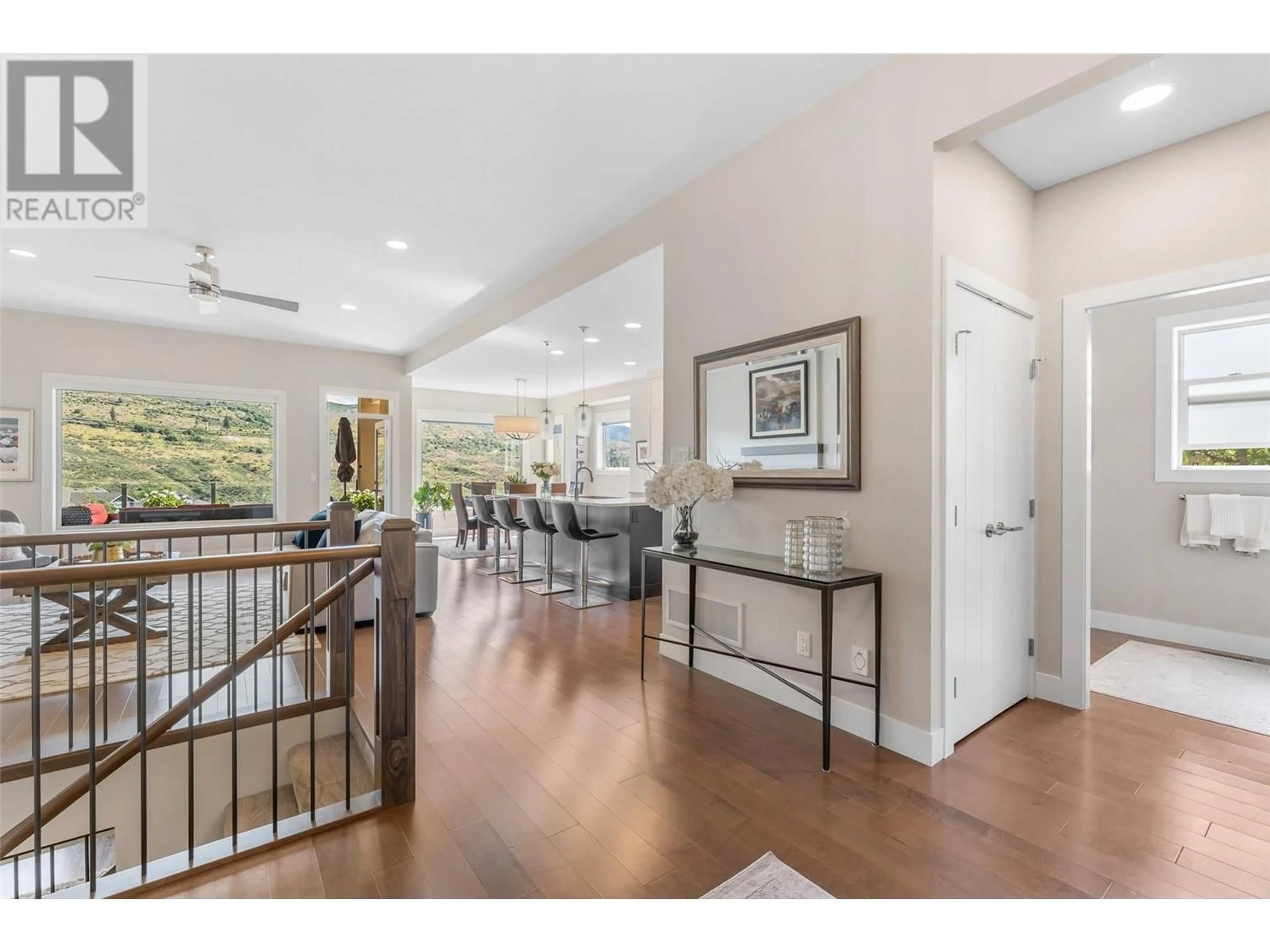 Indoor entryway for 9 - 787 KUIPERS CRESCENT, Kelowna British Columbia V1W5M2
