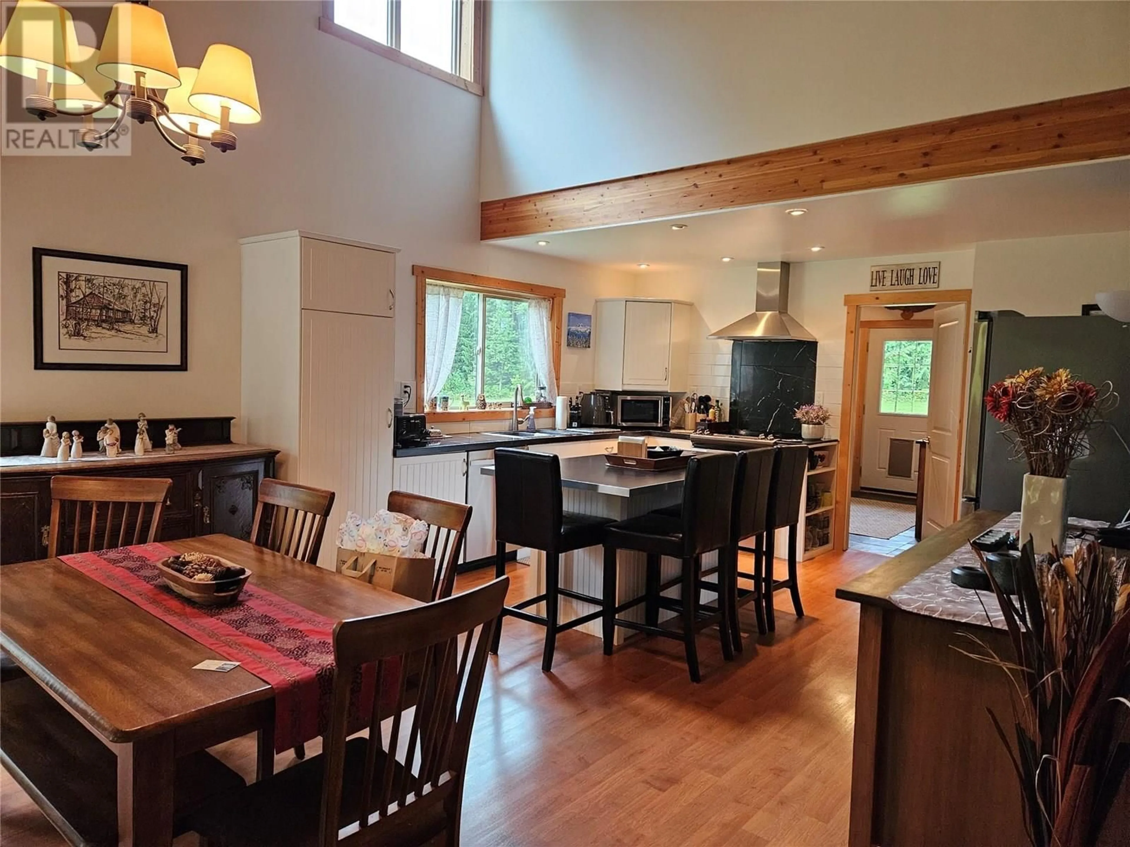 Open concept kitchen, unknown for 153 WILDWOOD ROAD, Summit Lake British Columbia V0G1R1