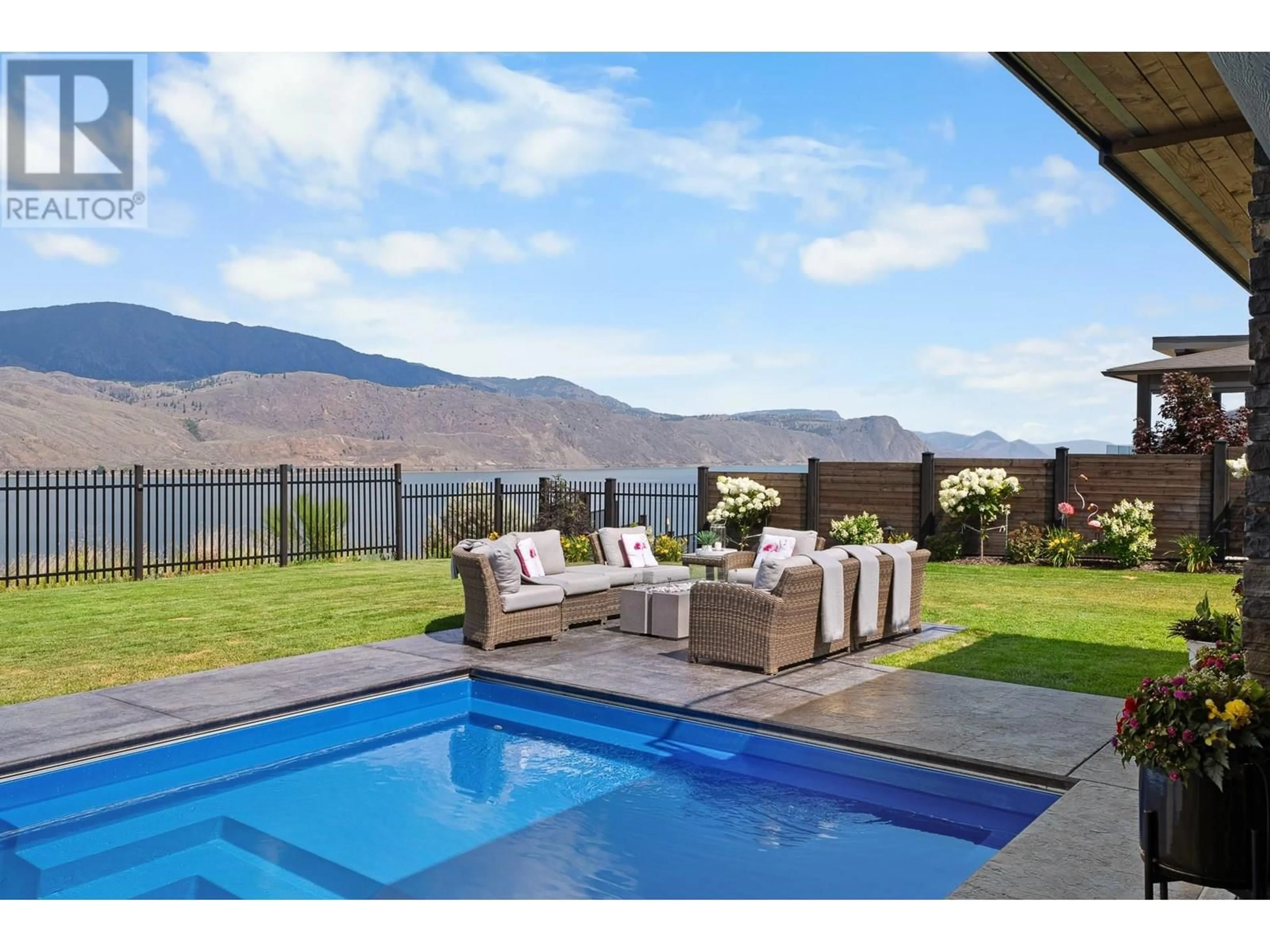 Patio, water/lake/river/ocean view for 338 RUE CHEVAL NOIR OTHER, Kamloops British Columbia V1S0G2