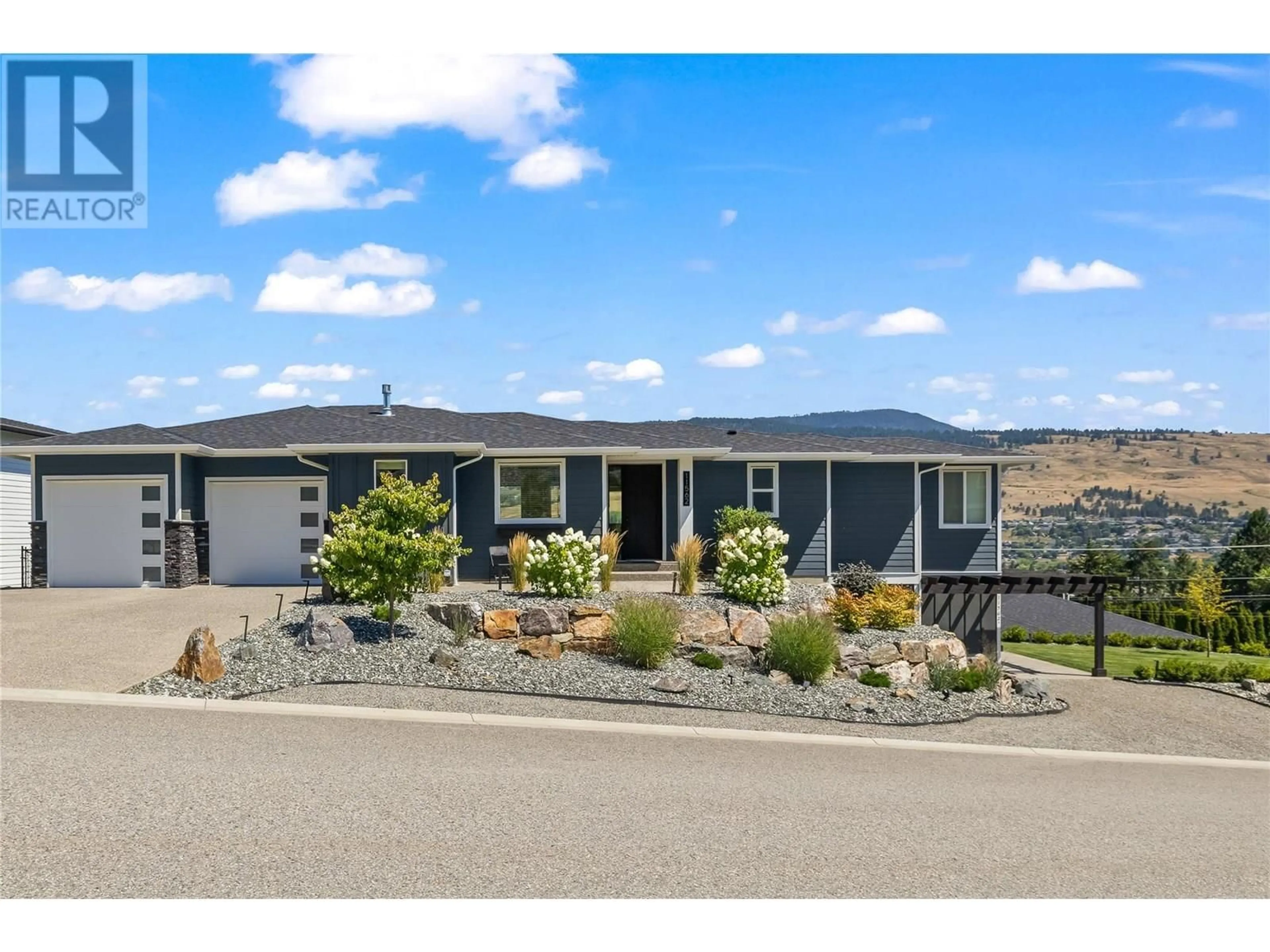 Home with vinyl exterior material, unknown for 11562 MIDDLETON ROAD SOUTH, Lake Country British Columbia V4V1G6