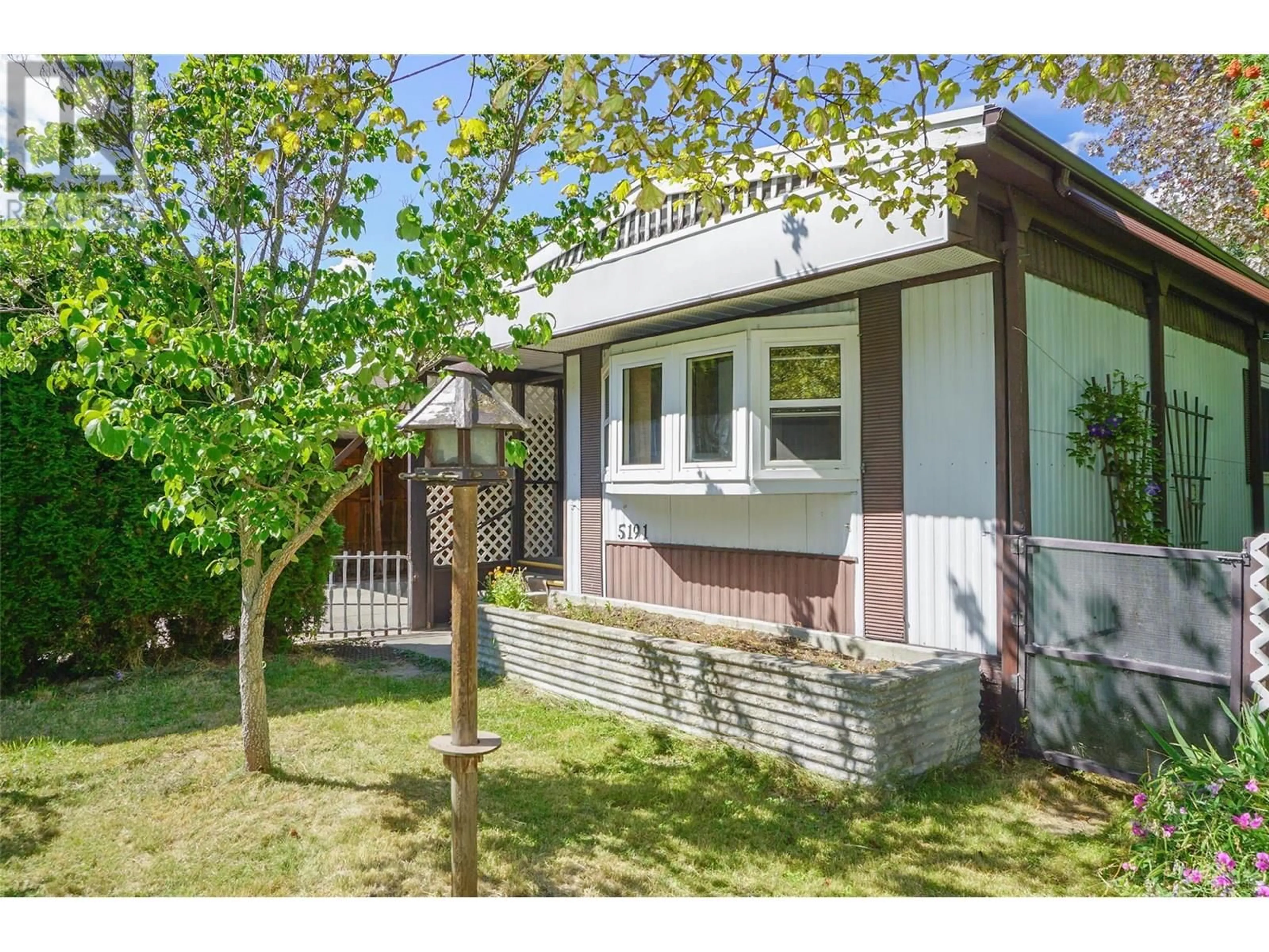 Unknown for 5191 69 AVENUE NORTHEAST, Canoe British Columbia V0E1K0