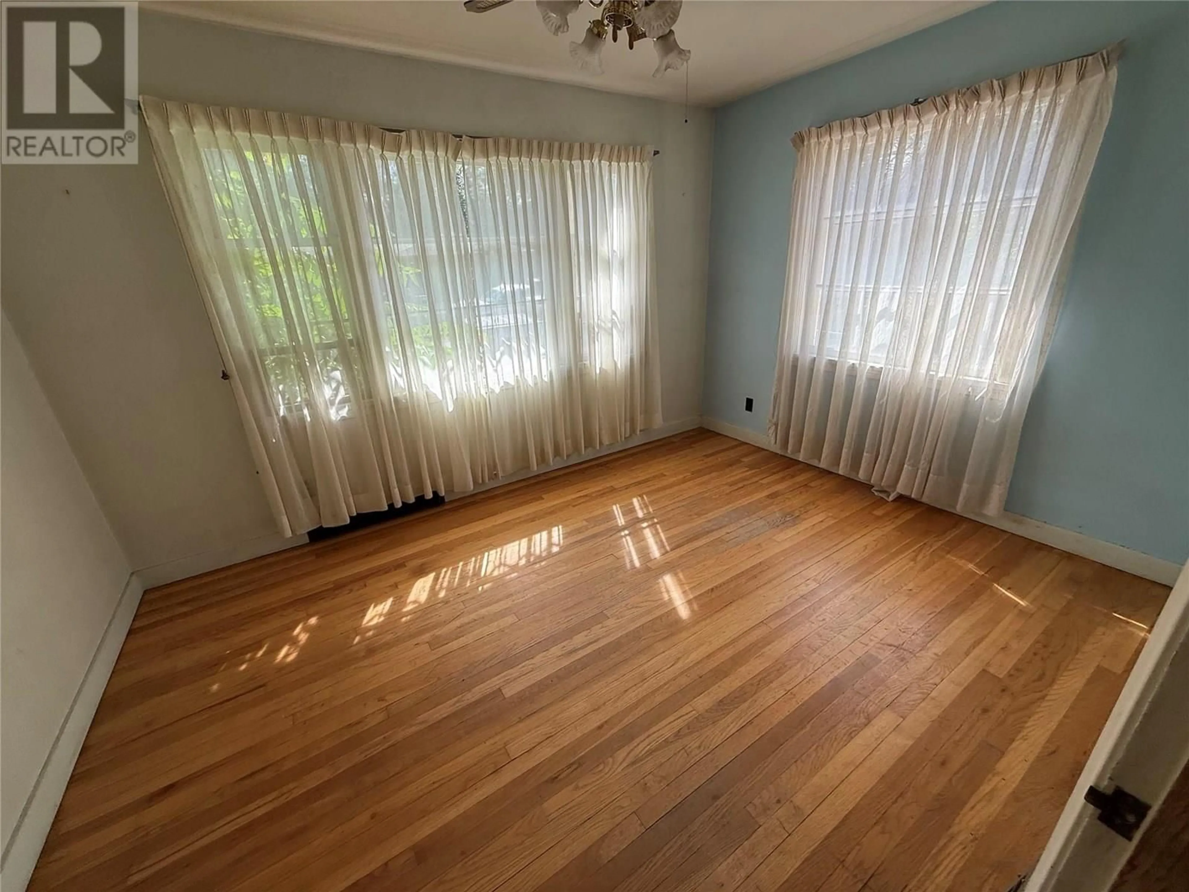 A pic of a room for 2310 34A STREET, Vernon British Columbia V1T5Z8