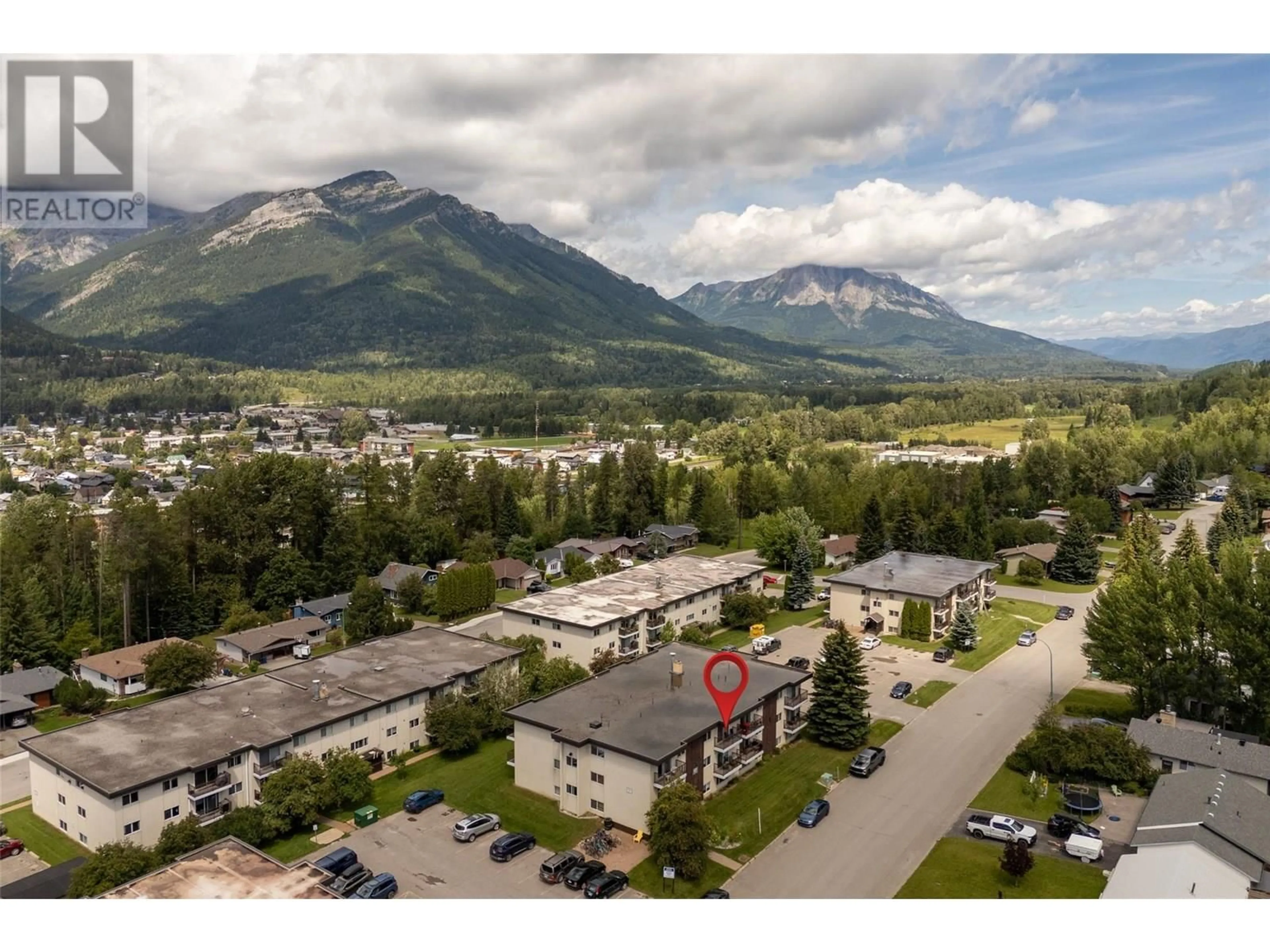 A pic from outside/outdoor area/front of a property/back of a property/a pic from drone, mountain view for 306 - 51 RIDGEMONT DRIVE, Fernie British Columbia V0B1M2