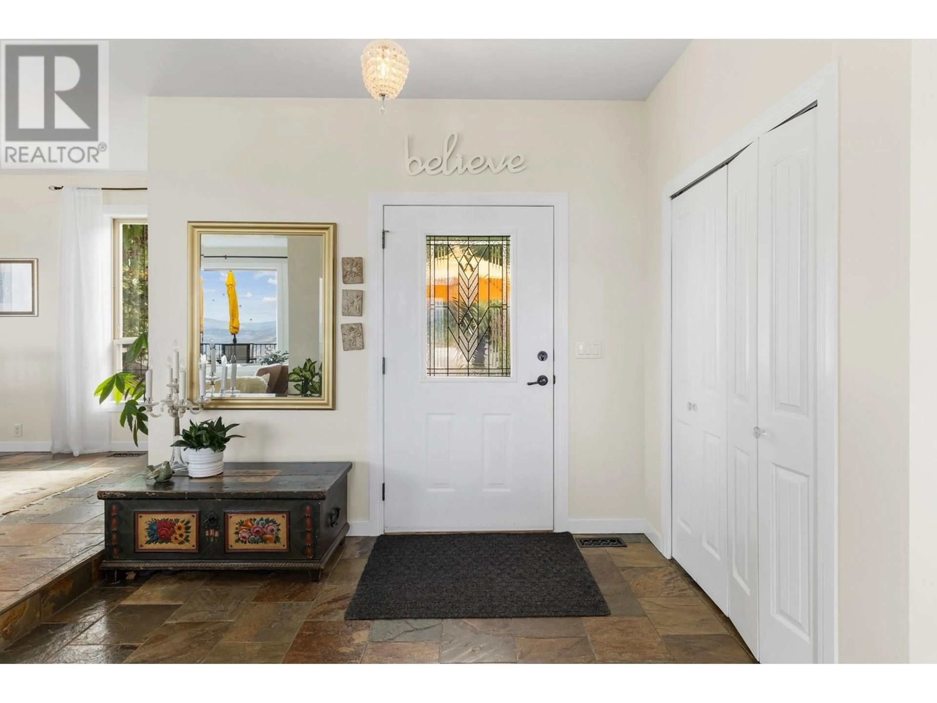 Indoor entryway for 2286 CARMI ROAD, Penticton British Columbia V2A8V5