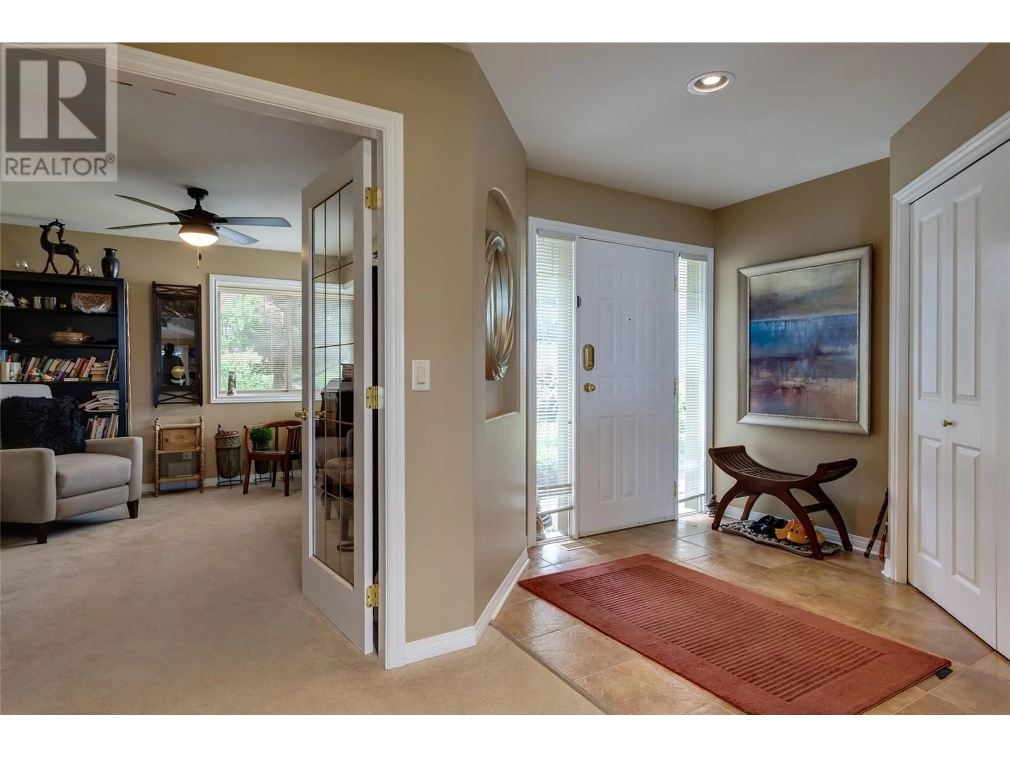 Indoor entryway for 221 - 4074 GELLATLY ROAD, West Kelowna British Columbia V4T2S8