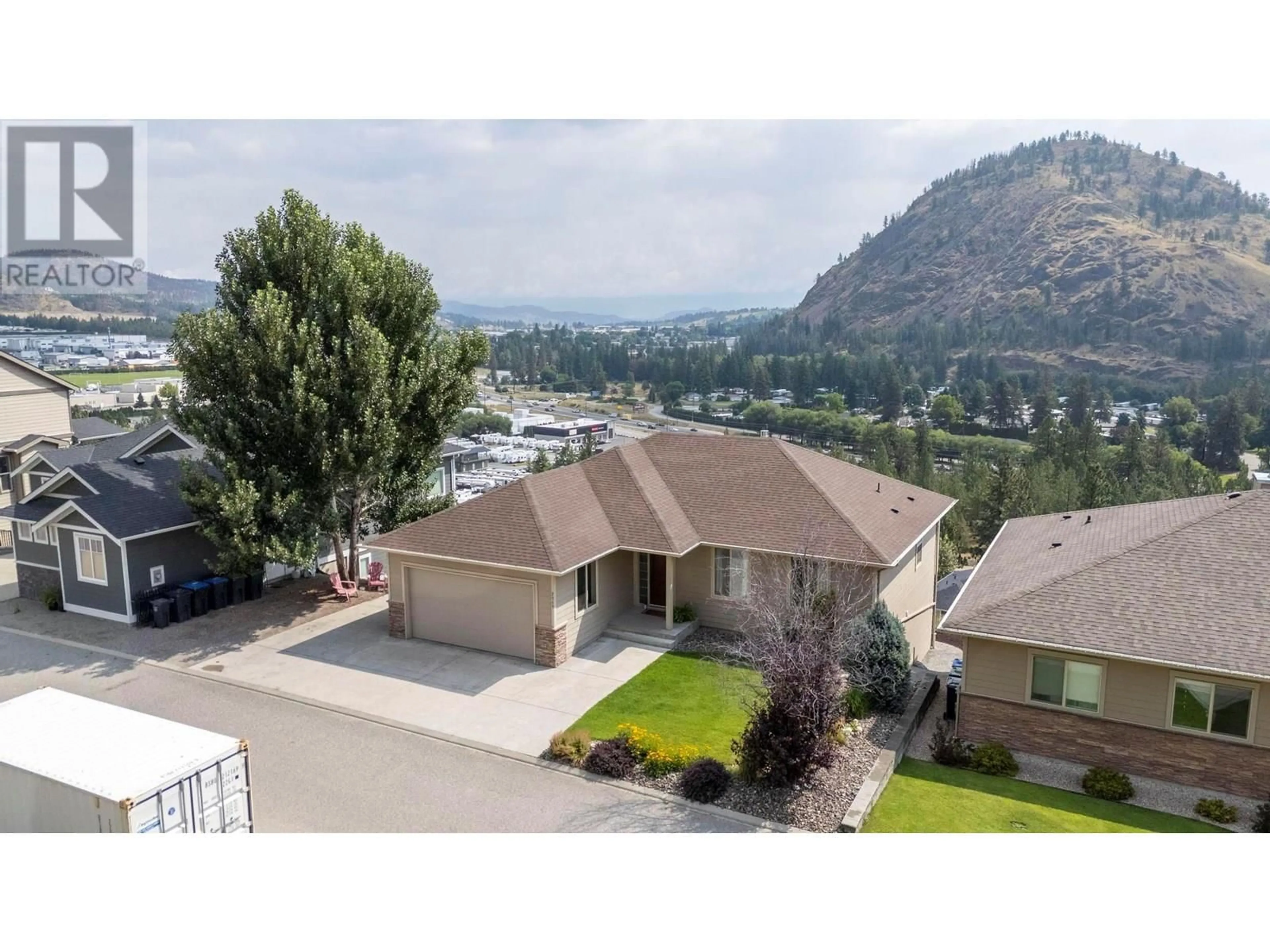 A pic from outside/outdoor area/front of a property/back of a property/a pic from drone, mountain view for 2969 ENSIGN LANE, West Kelowna British Columbia V4T2Z4
