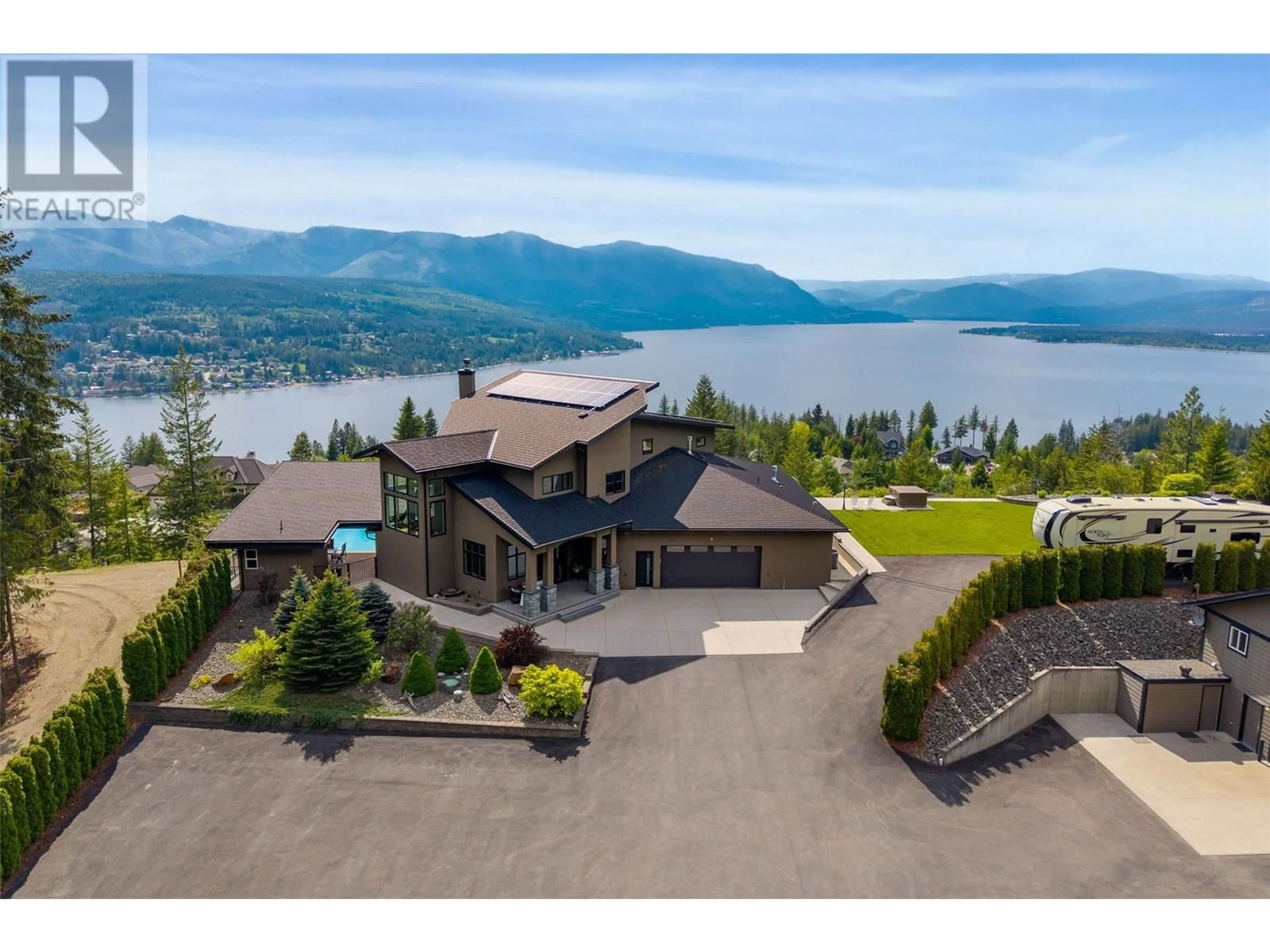 A pic from outside/outdoor area/front of a property/back of a property/a pic from drone, water/lake/river/ocean view for 3655 MCBRIDE ROAD, Blind Bay British Columbia V0E1H1