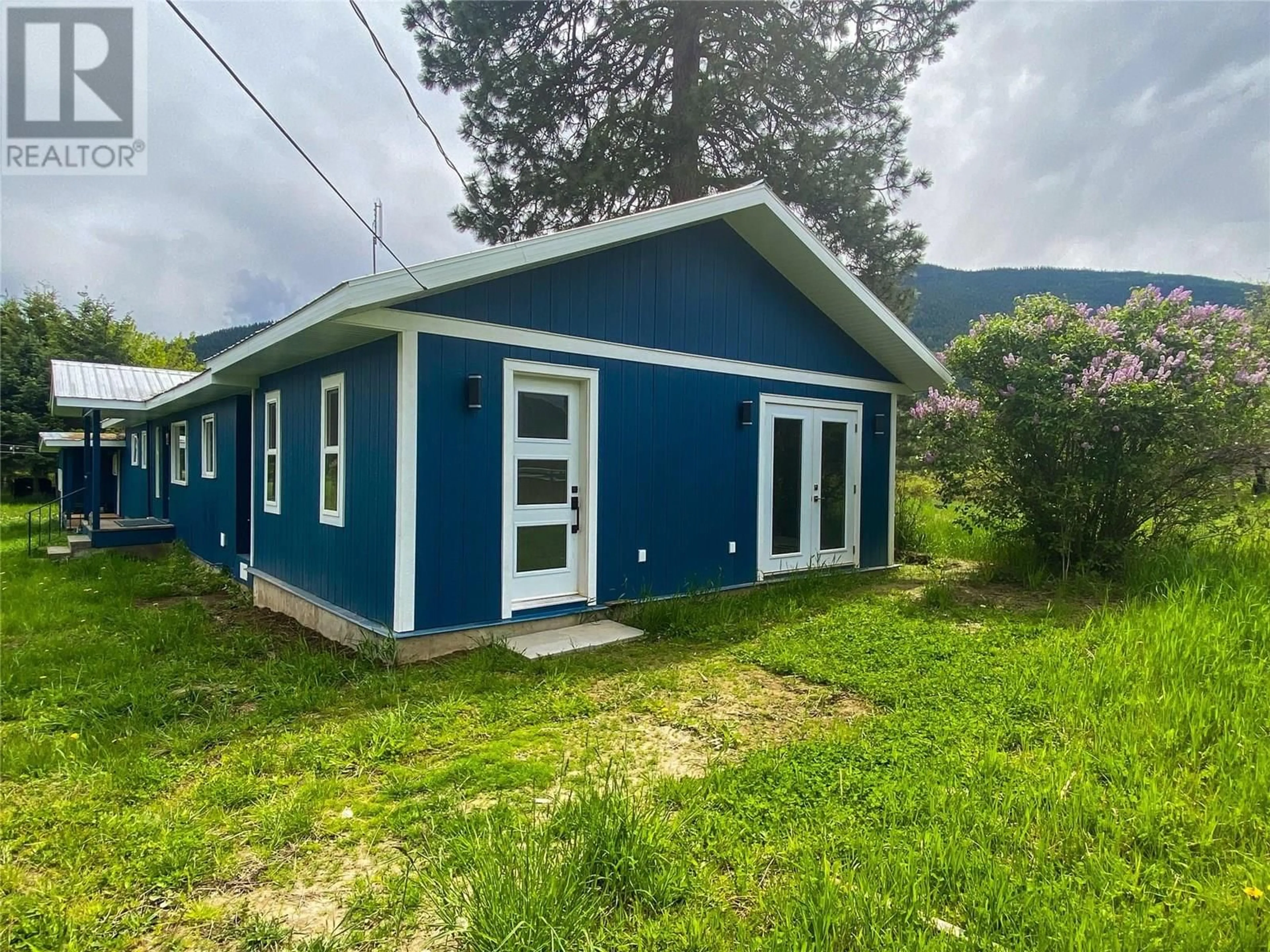 Shed for 3464 KRESTOVA CRESCENT, Krestova British Columbia V0G1H2