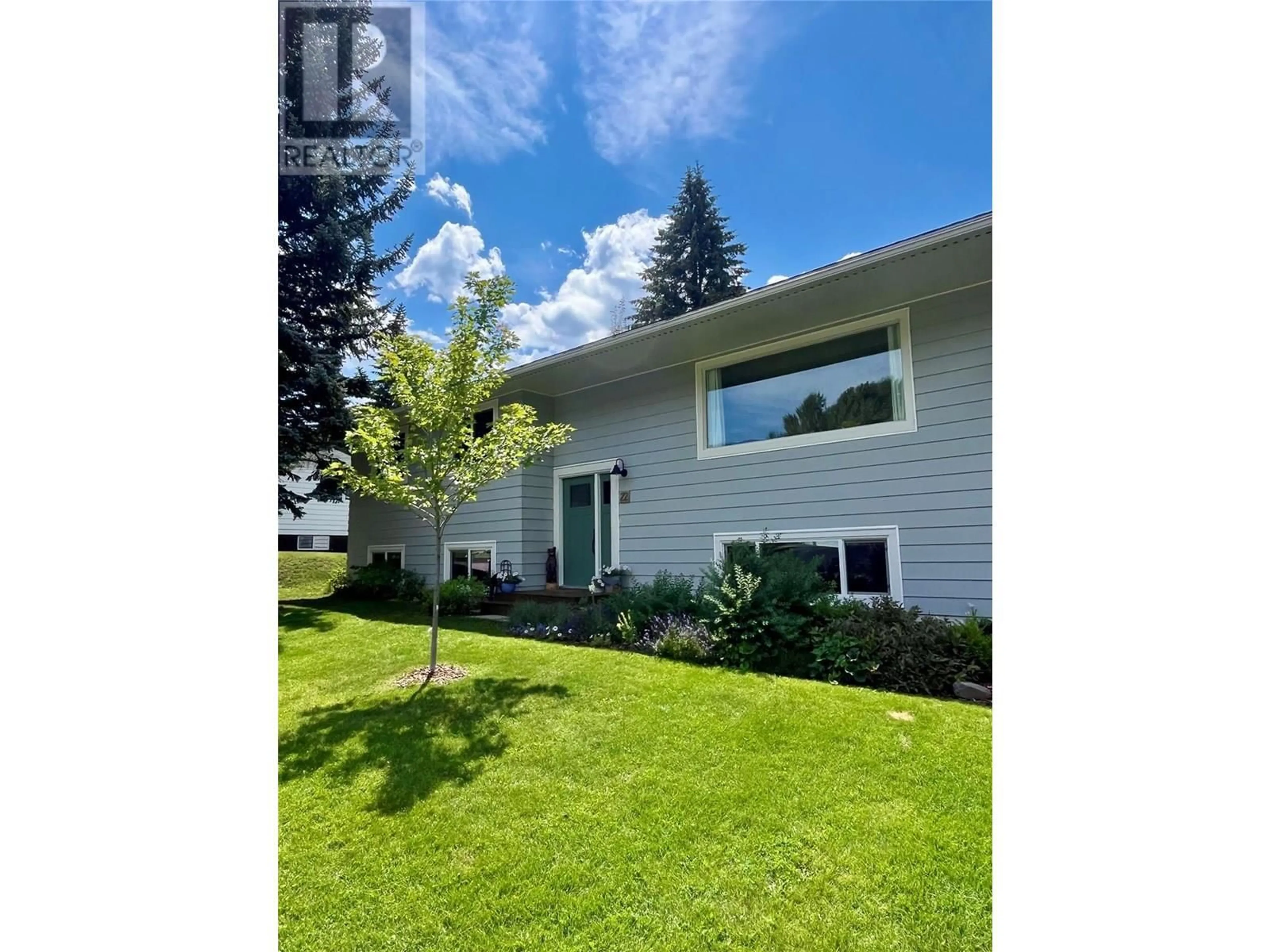 A pic from outside/outdoor area/front of a property/back of a property/a pic from drone, unknown for 22 ELKVIEW CRESCENT, Fernie British Columbia V0B1M3
