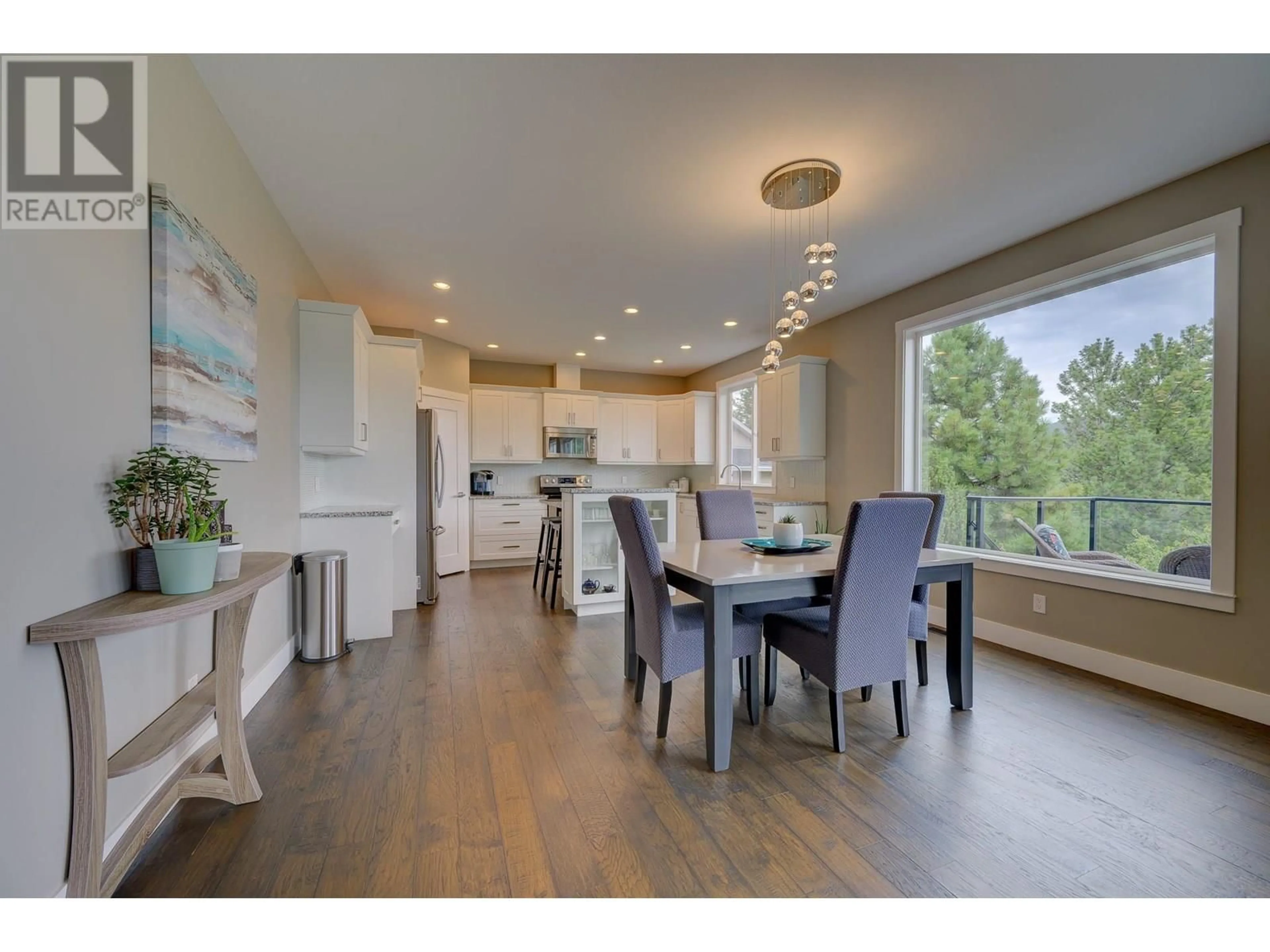 Open concept kitchen, wood/laminate floor for 1790 COLDWATER DRIVE, Kamloops British Columbia V2E2R3