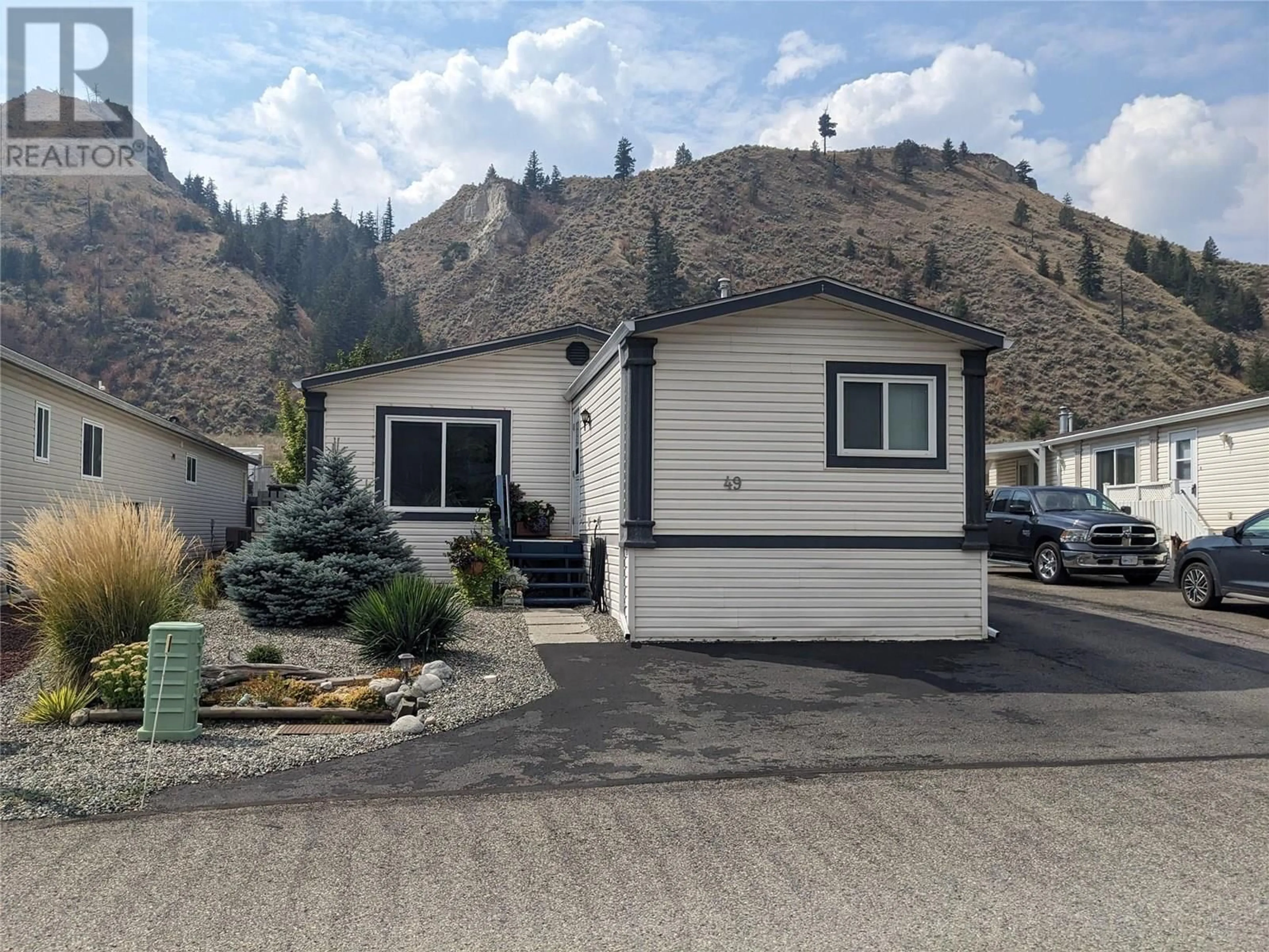 Home with vinyl exterior material, mountain view for 49 - 7545 DALLAS DRIVE, Kamloops British Columbia V2C6X8