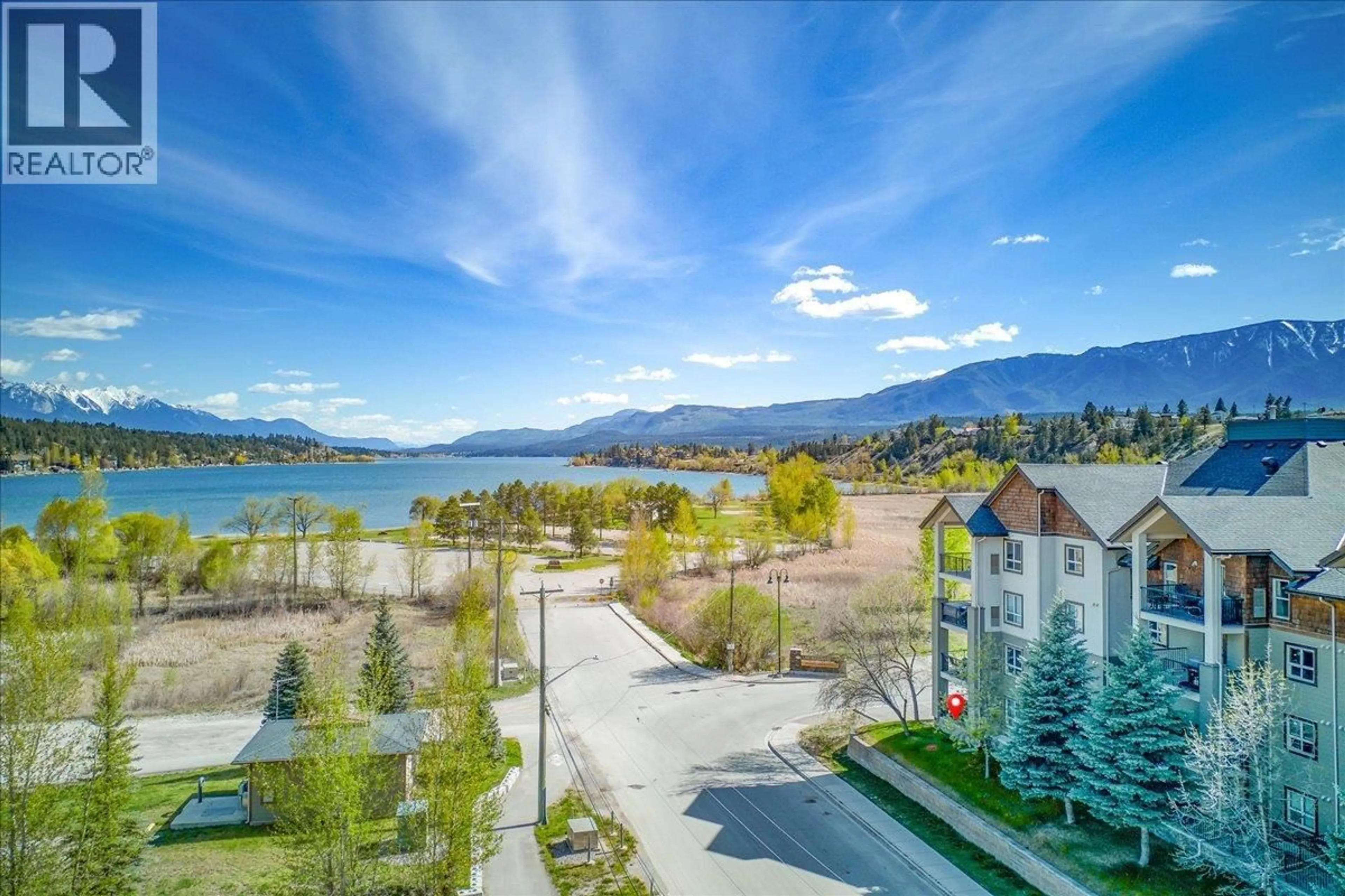 A pic from outside/outdoor area/front of a property/back of a property/a pic from drone, water/lake/river/ocean view for 2114 - 205 THIRD AVENUE, Invermere British Columbia V0A1K7