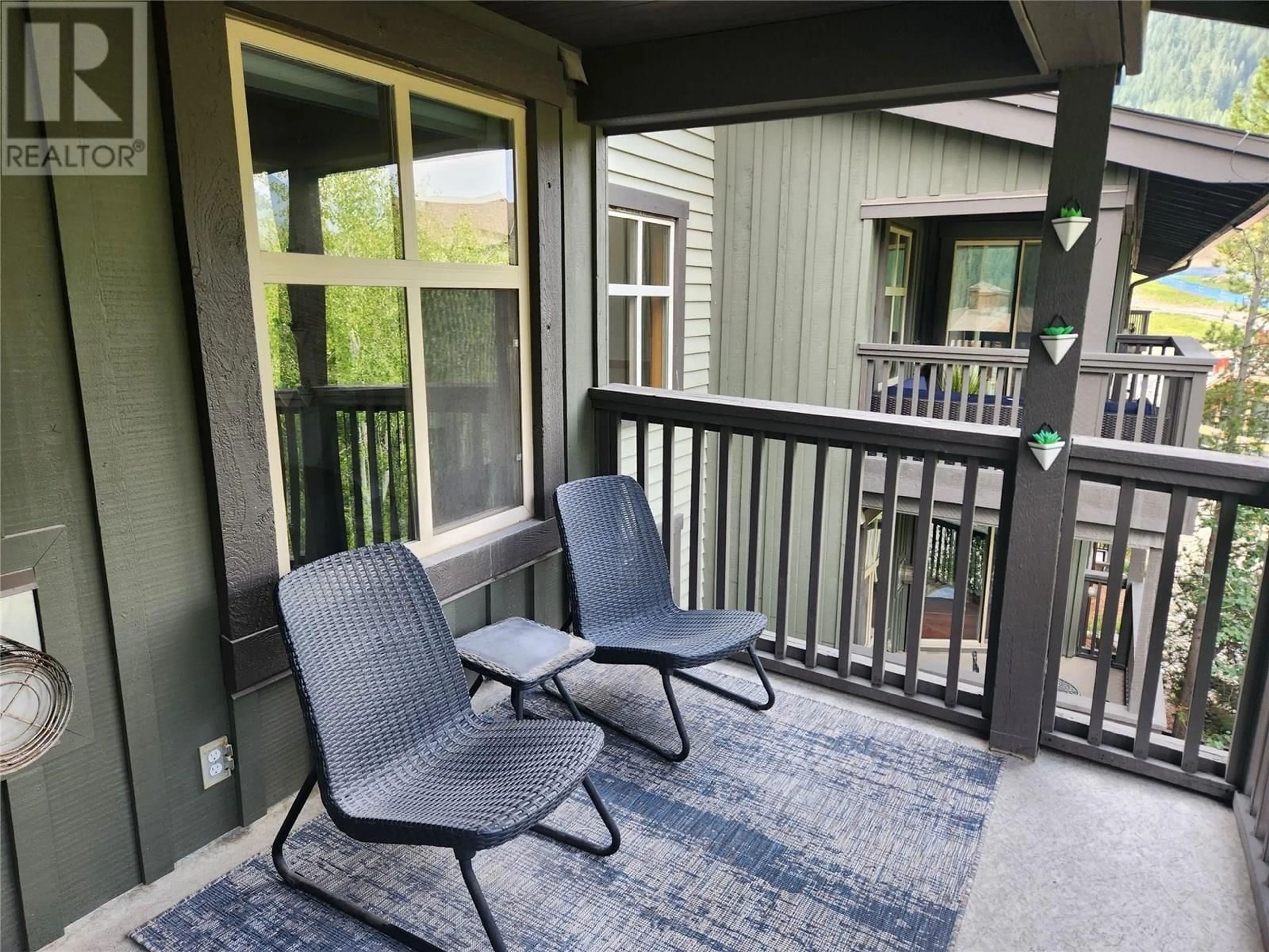 Patio, unknown for 412 - 2060 SUMMIT DRIVE, Panorama British Columbia V0A1T0