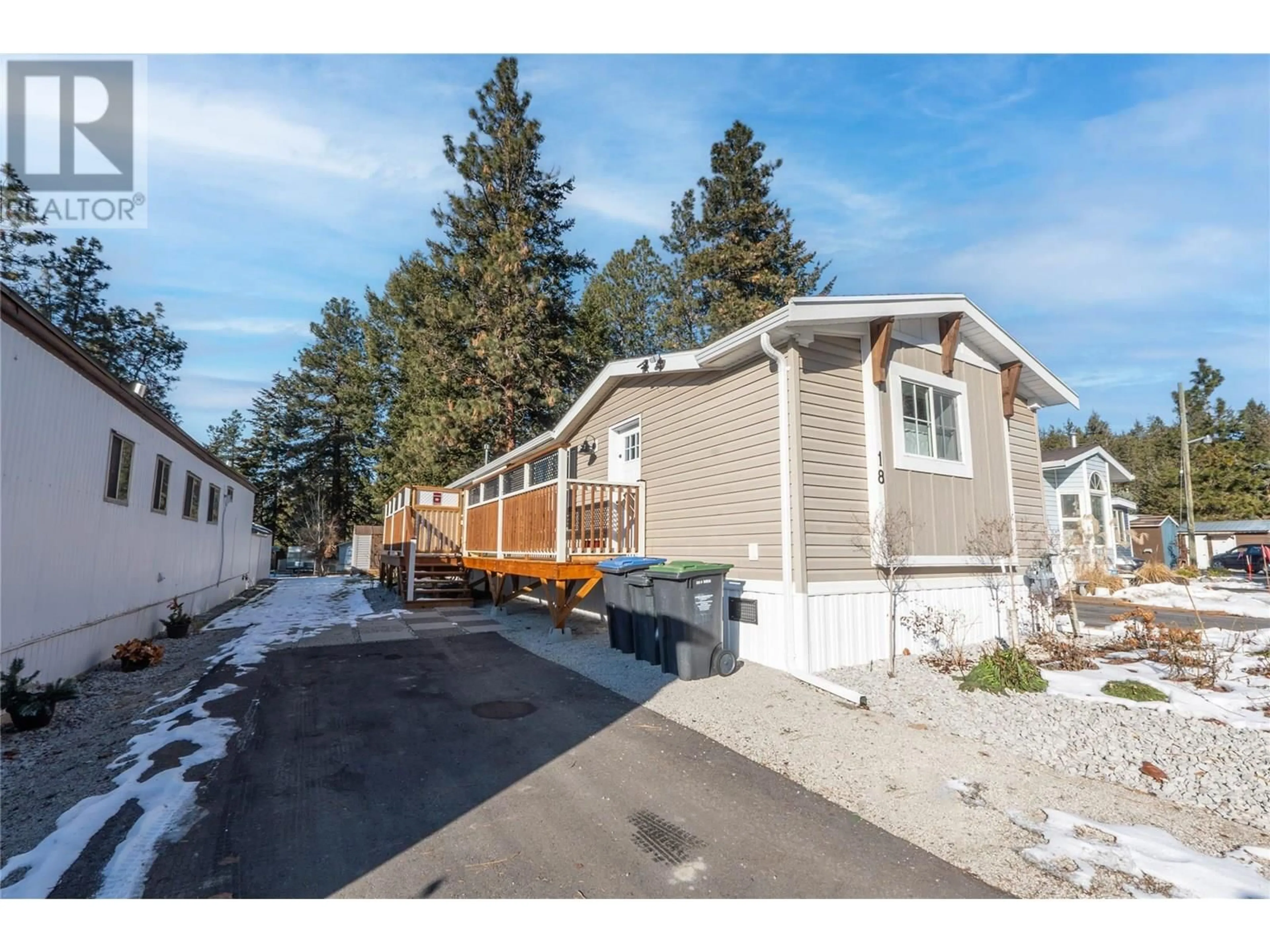 Unknown for 18 - 5371 PRINCETON AVENUE, Peachland British Columbia V0H1X8