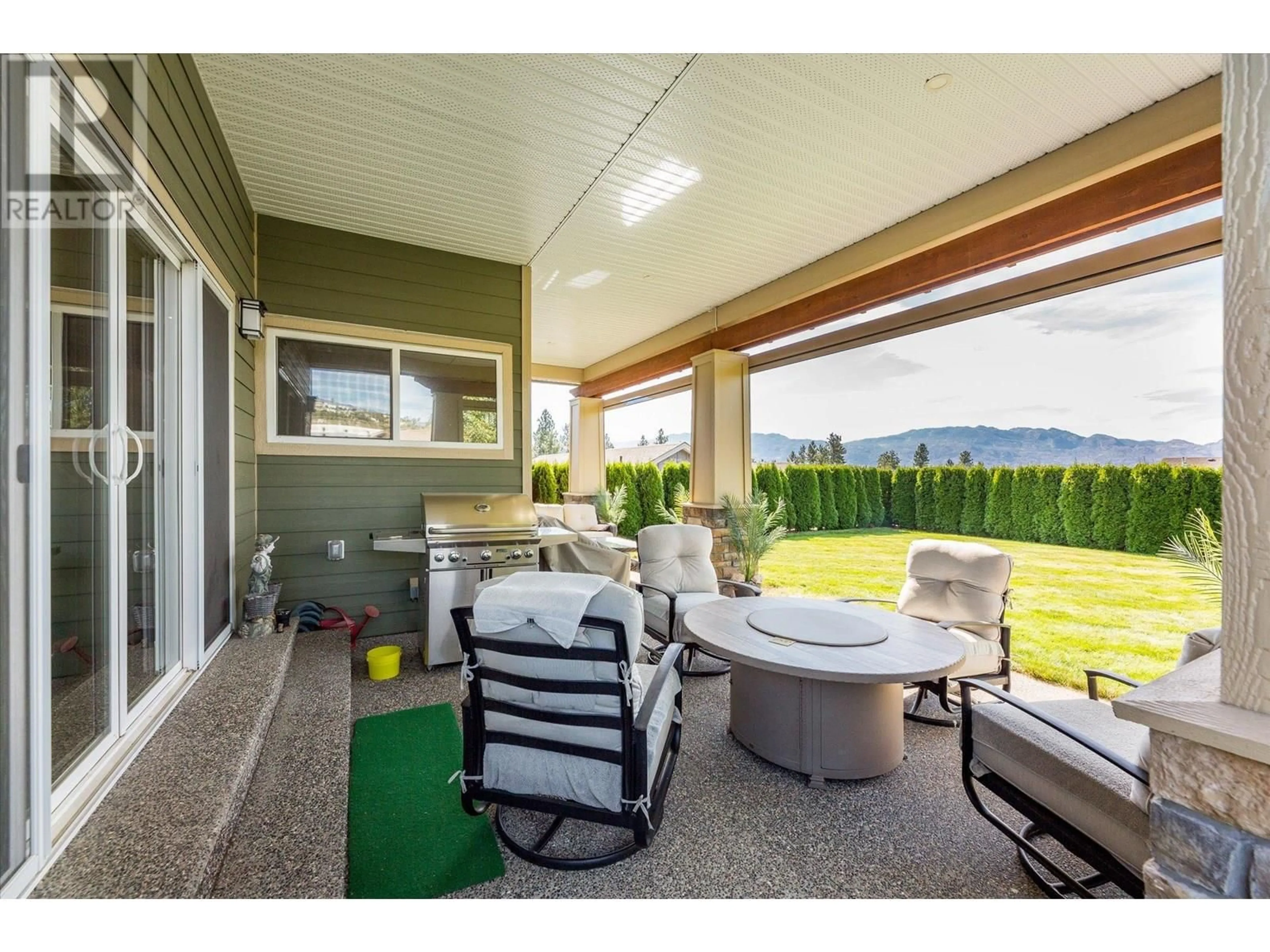 Patio, mountain view for 2009 CAROLINE WAY, Westbank British Columbia V4T0A9