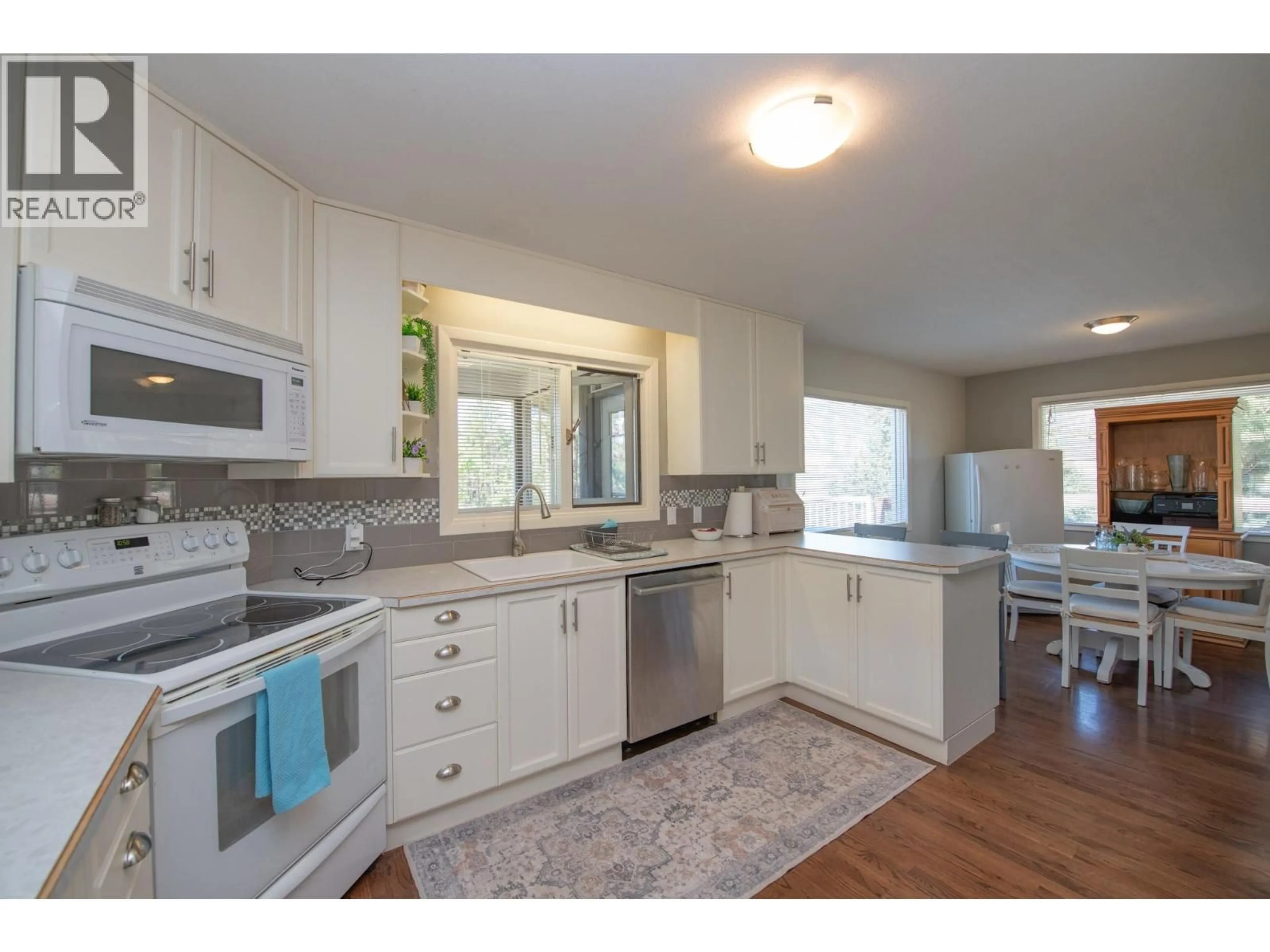 Open concept kitchen, unknown for 15291 MIDDLE BENCH ROAD, Oyama British Columbia V4V2C5