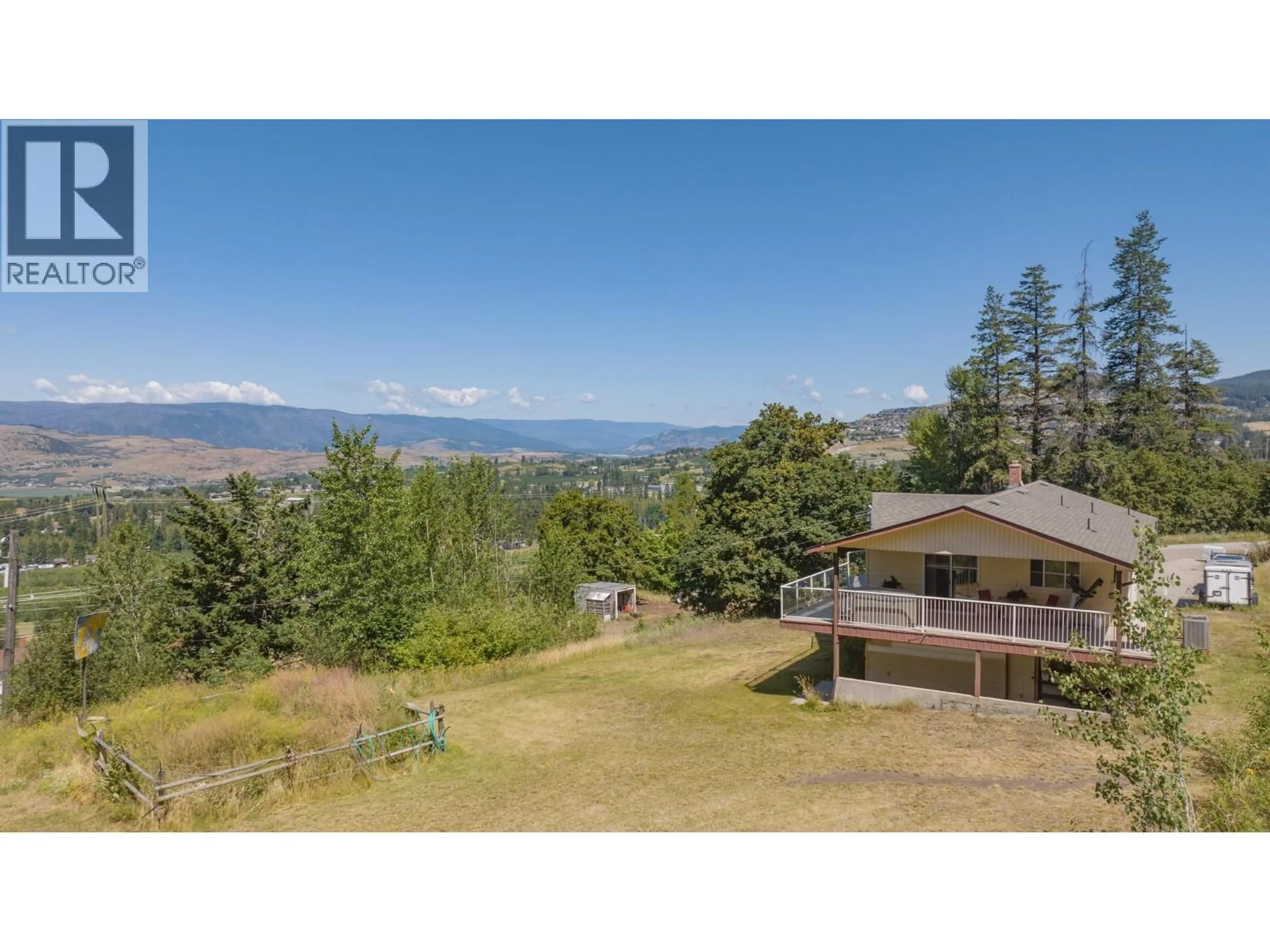 A pic from outside/outdoor area/front of a property/back of a property/a pic from drone, water/lake/river/ocean view for 4587 BRIGGS ROAD, Vernon British Columbia V1B3J4