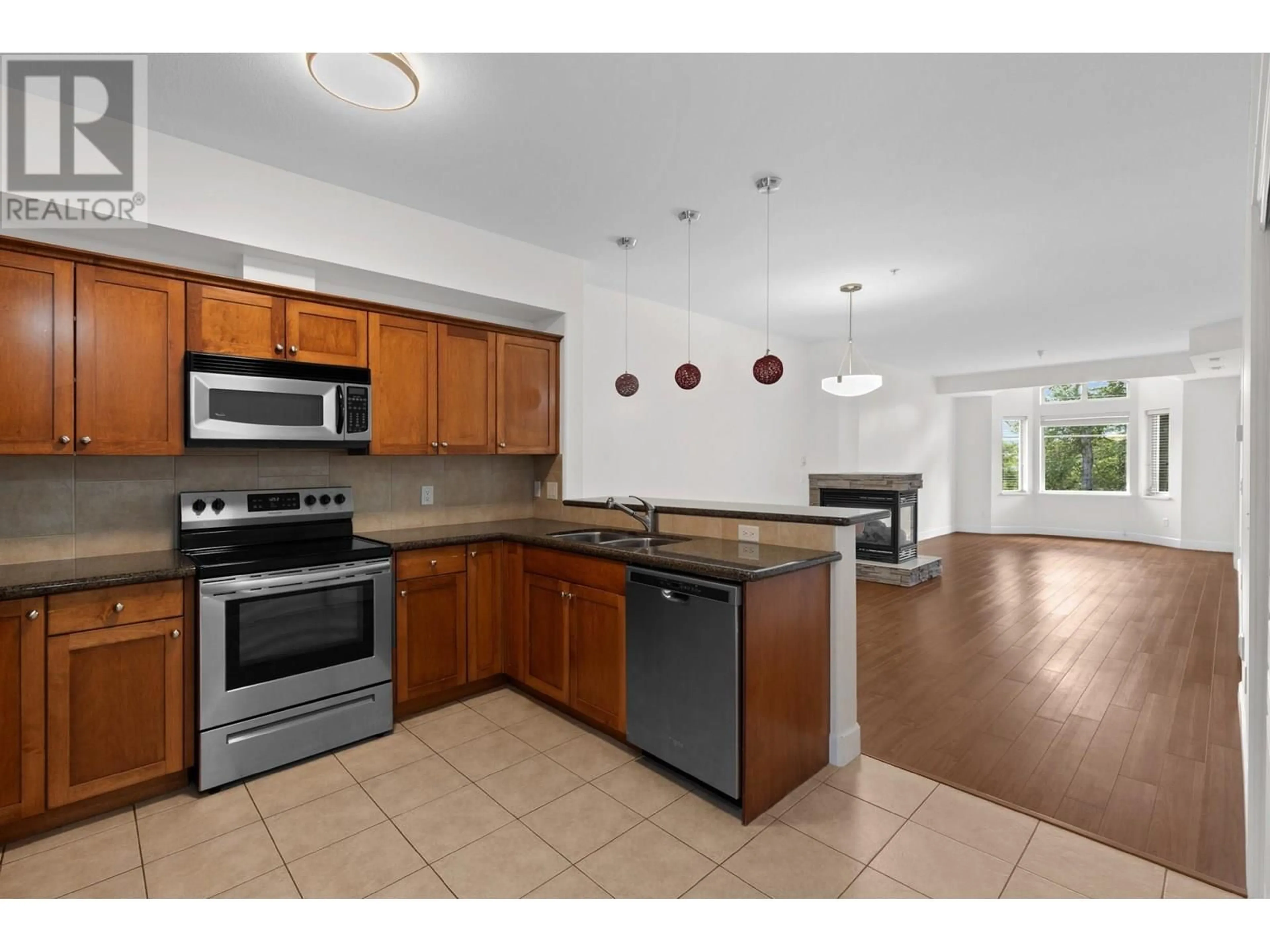 Unknown for 227 - 3996 BEACH AVENUE, Peachland British Columbia V0H1X5