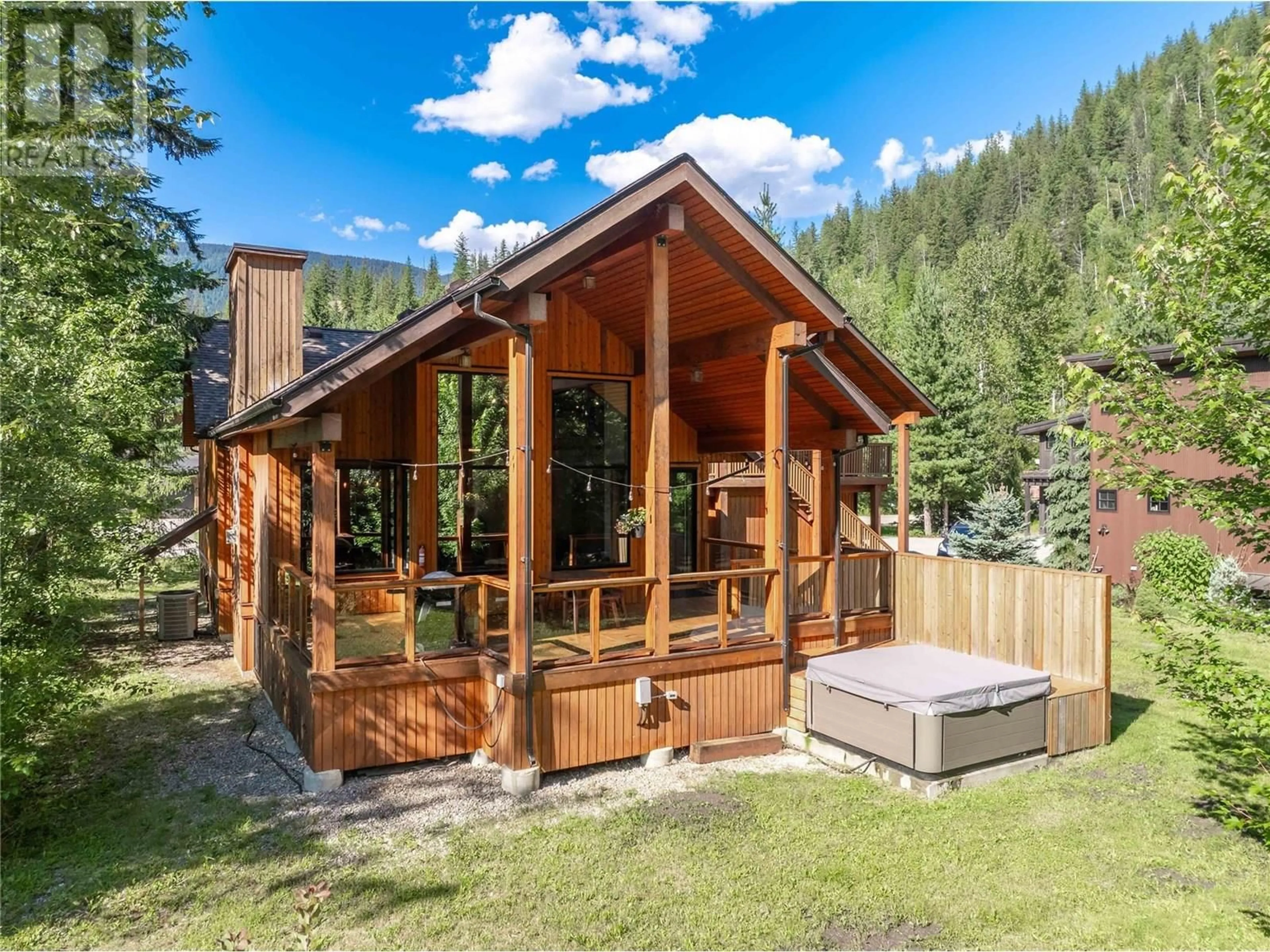 Unknown for 2077 MOUNTAIN GATE ROAD, Revelstoke British Columbia V0E2S3