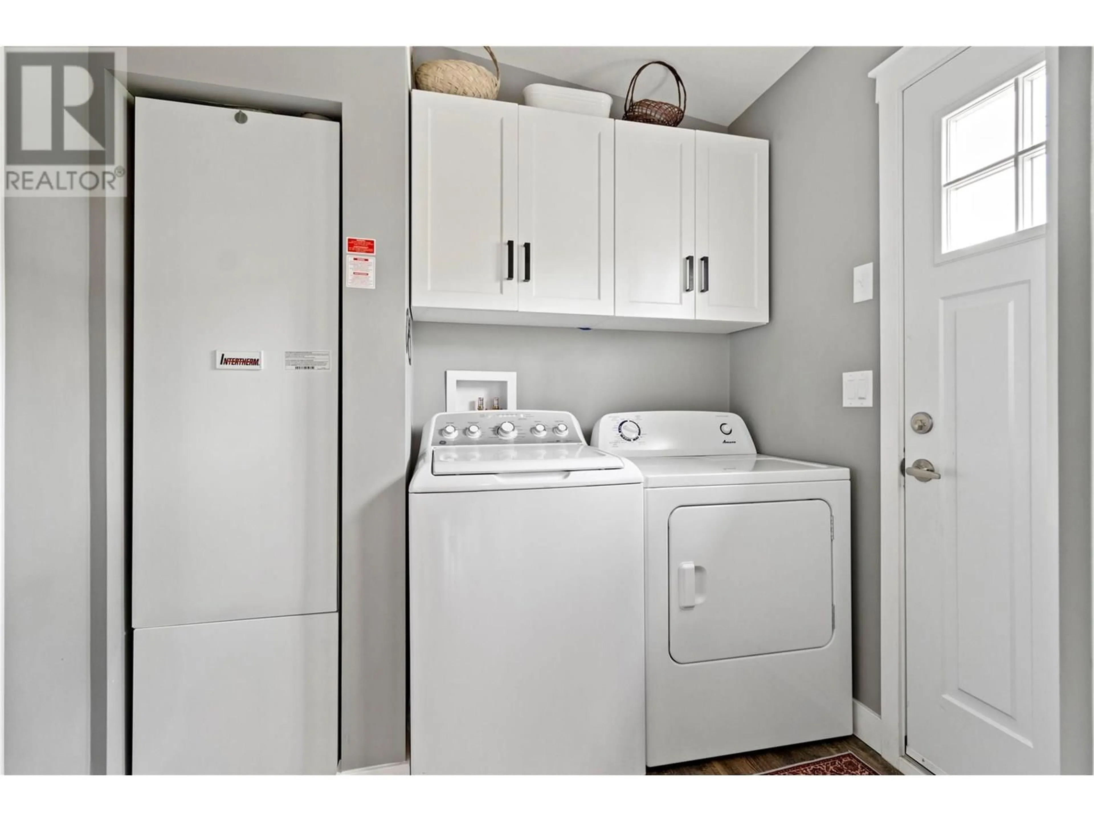 Laundry room for 5208 CELISTA PLACE, Celista British Columbia V0E1M6