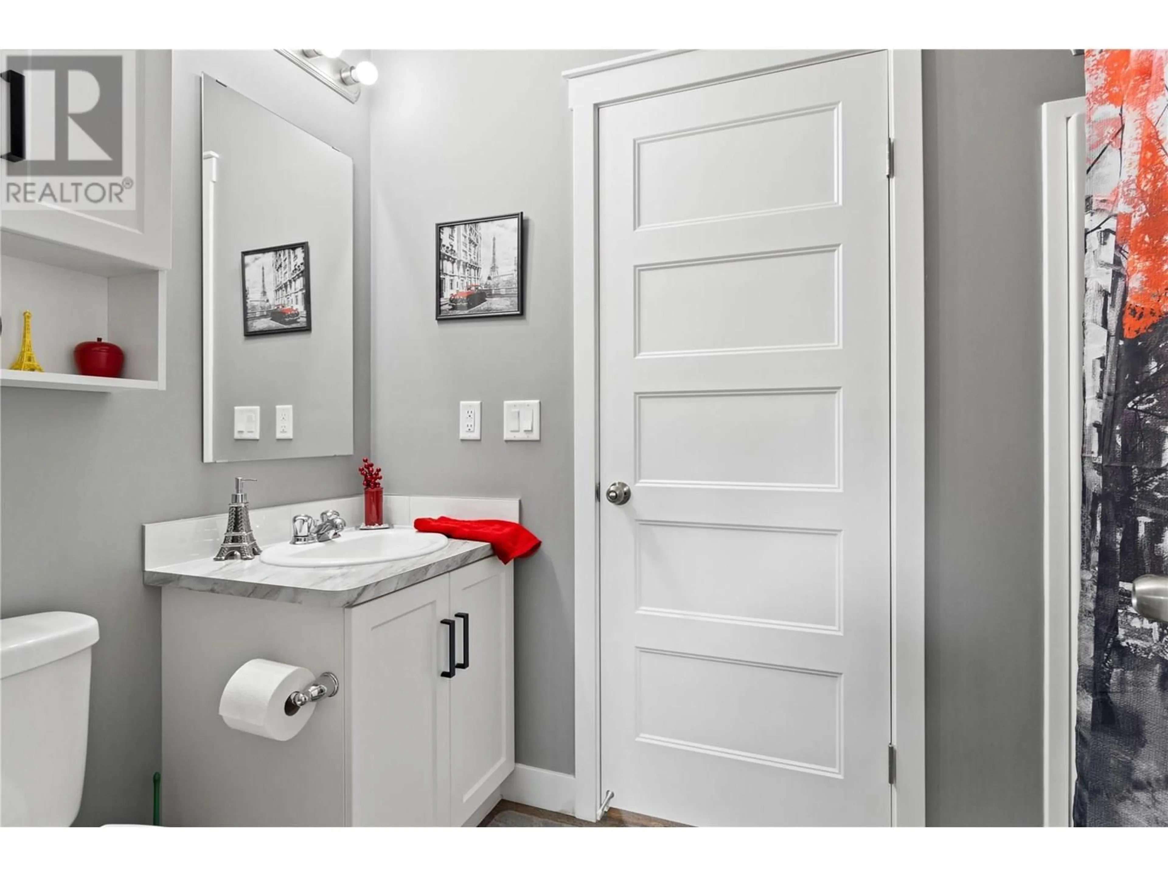 Standard bathroom, ceramic/tile floor for 5208 CELISTA PLACE, Celista British Columbia V0E1M6