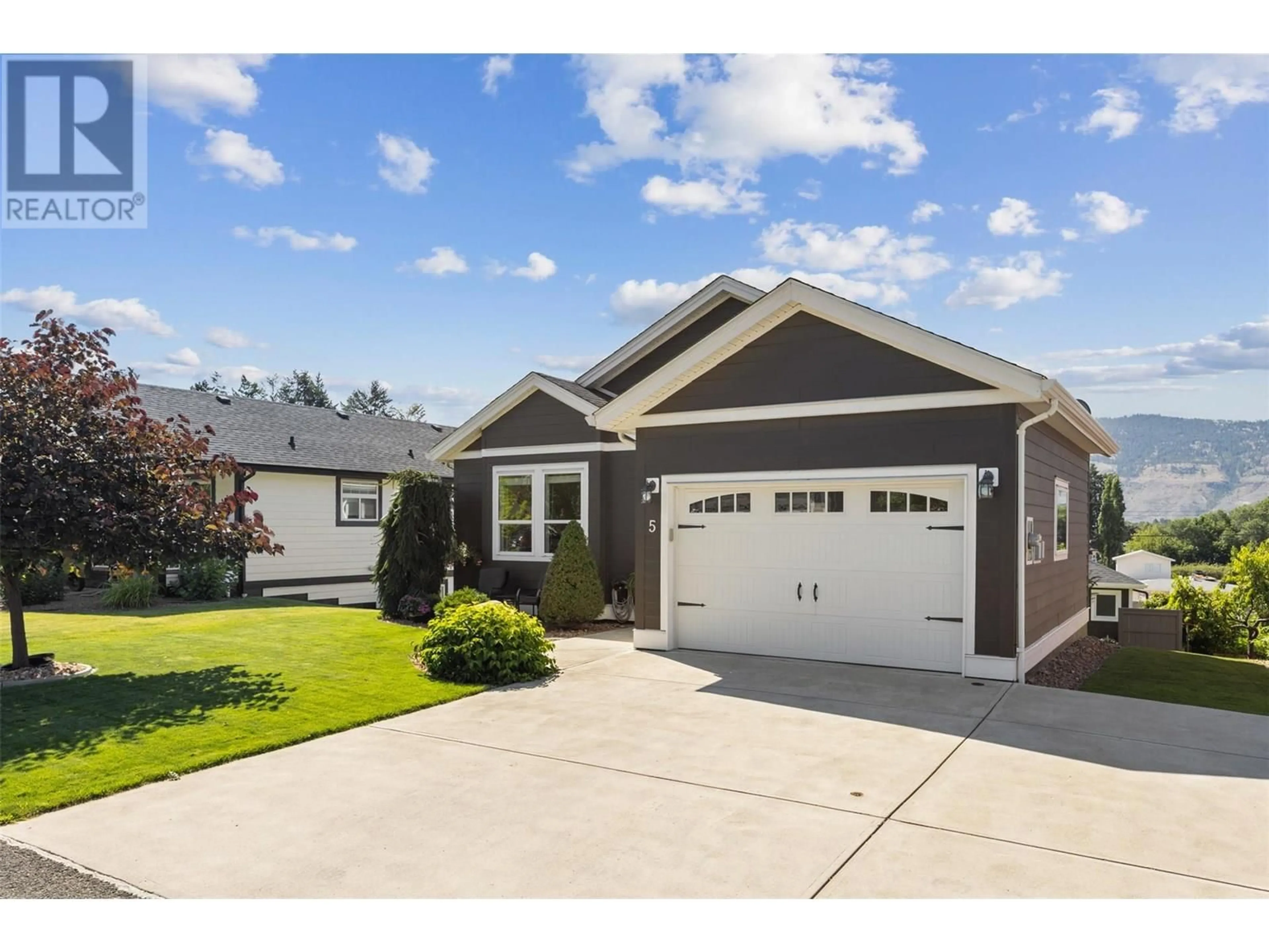 Home with vinyl exterior material, street for 5 - 1900 ORD ROAD, Kamloops British Columbia V2B0B6