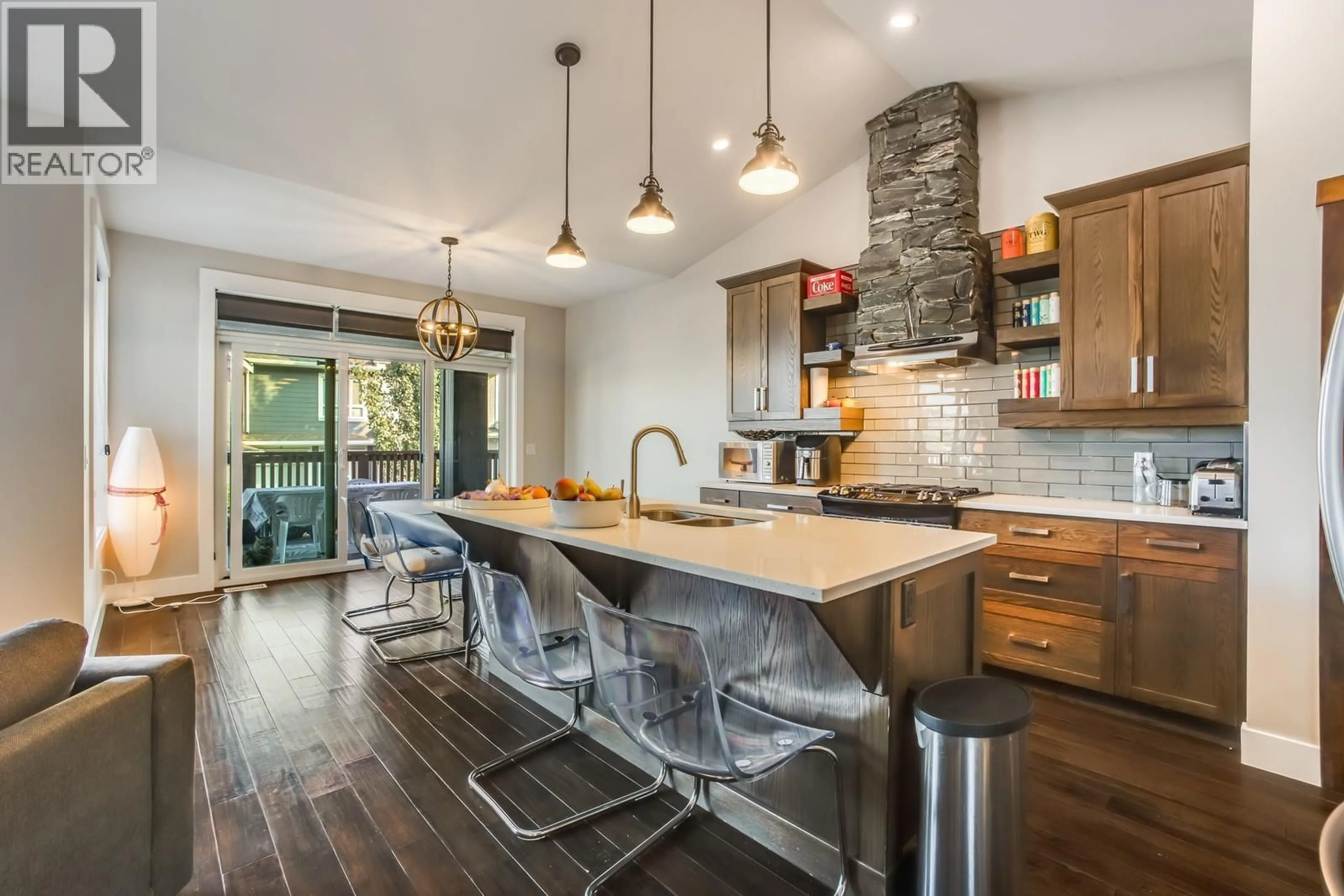 Open concept kitchen, unknown for 13093 SHORELINE DRIVE, Lake Country British Columbia V4V2N8