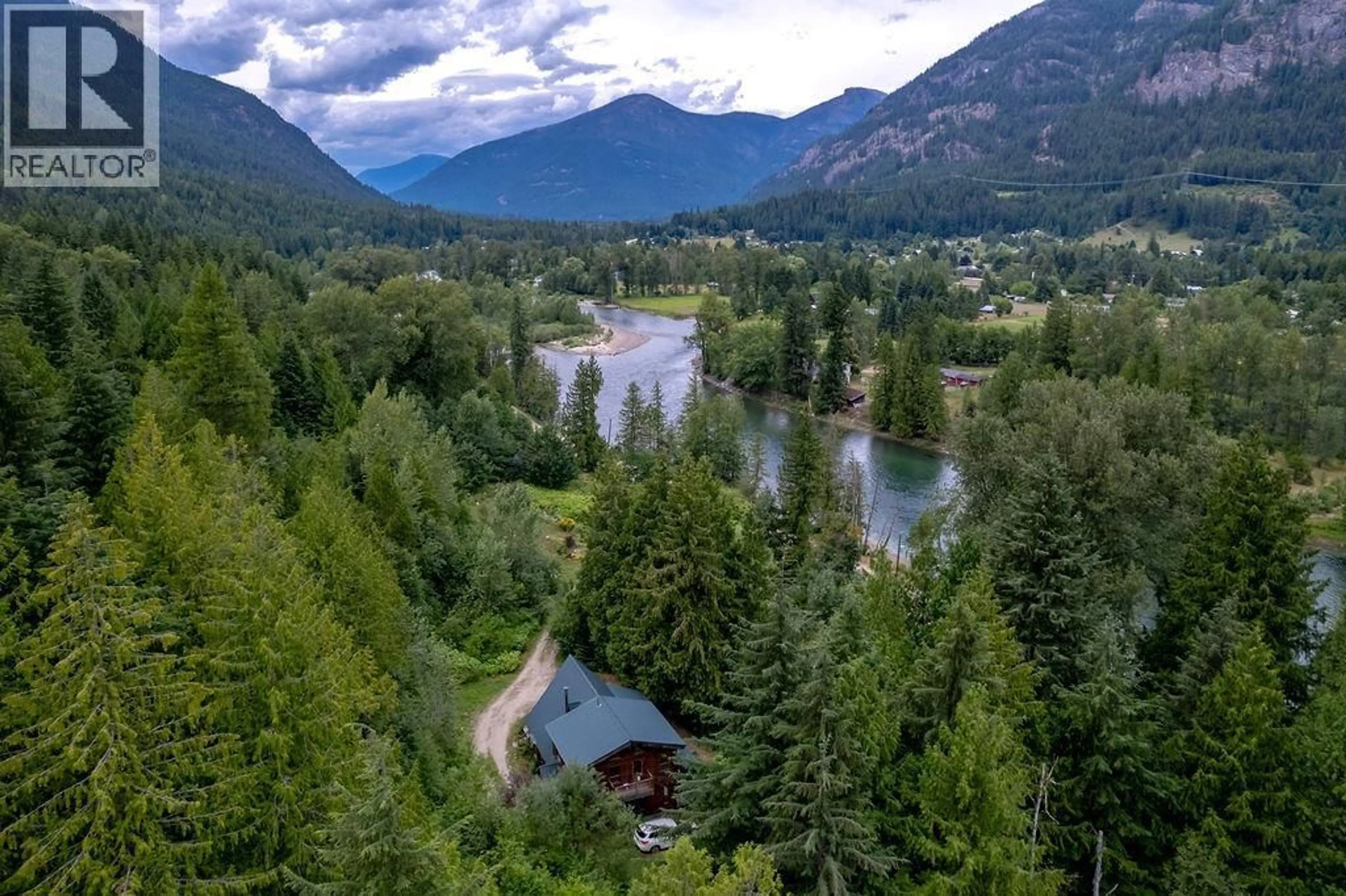 A pic from outside/outdoor area/front of a property/back of a property/a pic from drone, water/lake/river/ocean view for 2987 SLOCAN VALLEY ROAD W ROAD, Slocan Park British Columbia V0G2E0