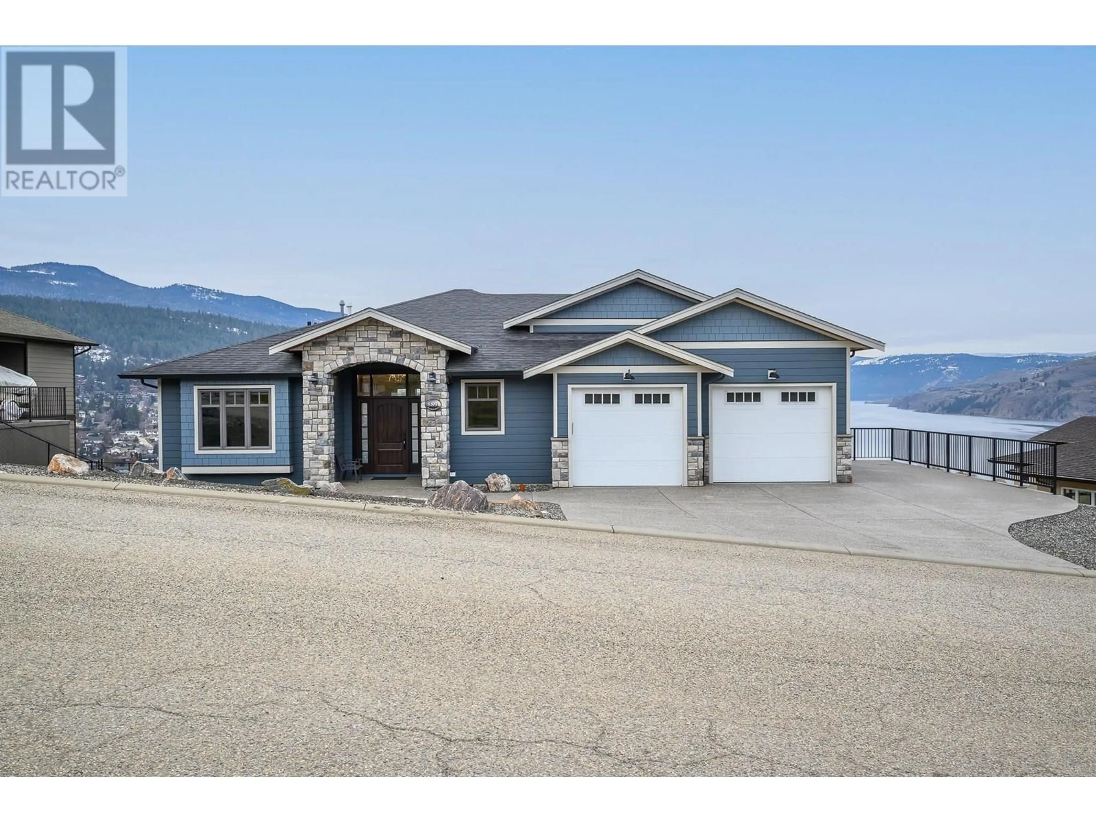 Home with vinyl exterior material, unknown for 8891 BRAEBURN DRIVE, Coldstream British Columbia V1B3W8