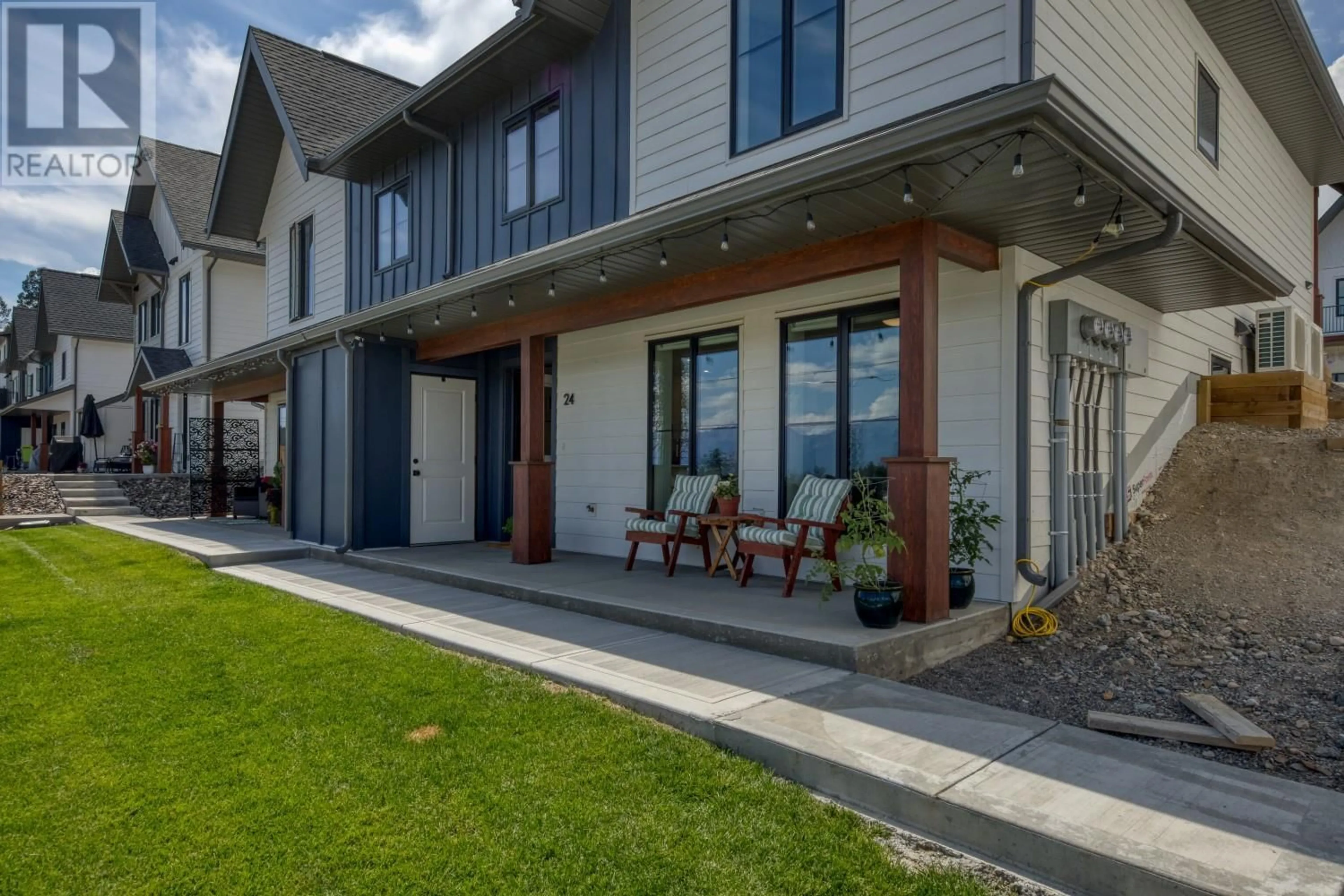 Unknown for 24 - 2101 PINE TREE WAY, Invermere British Columbia V0A1K4