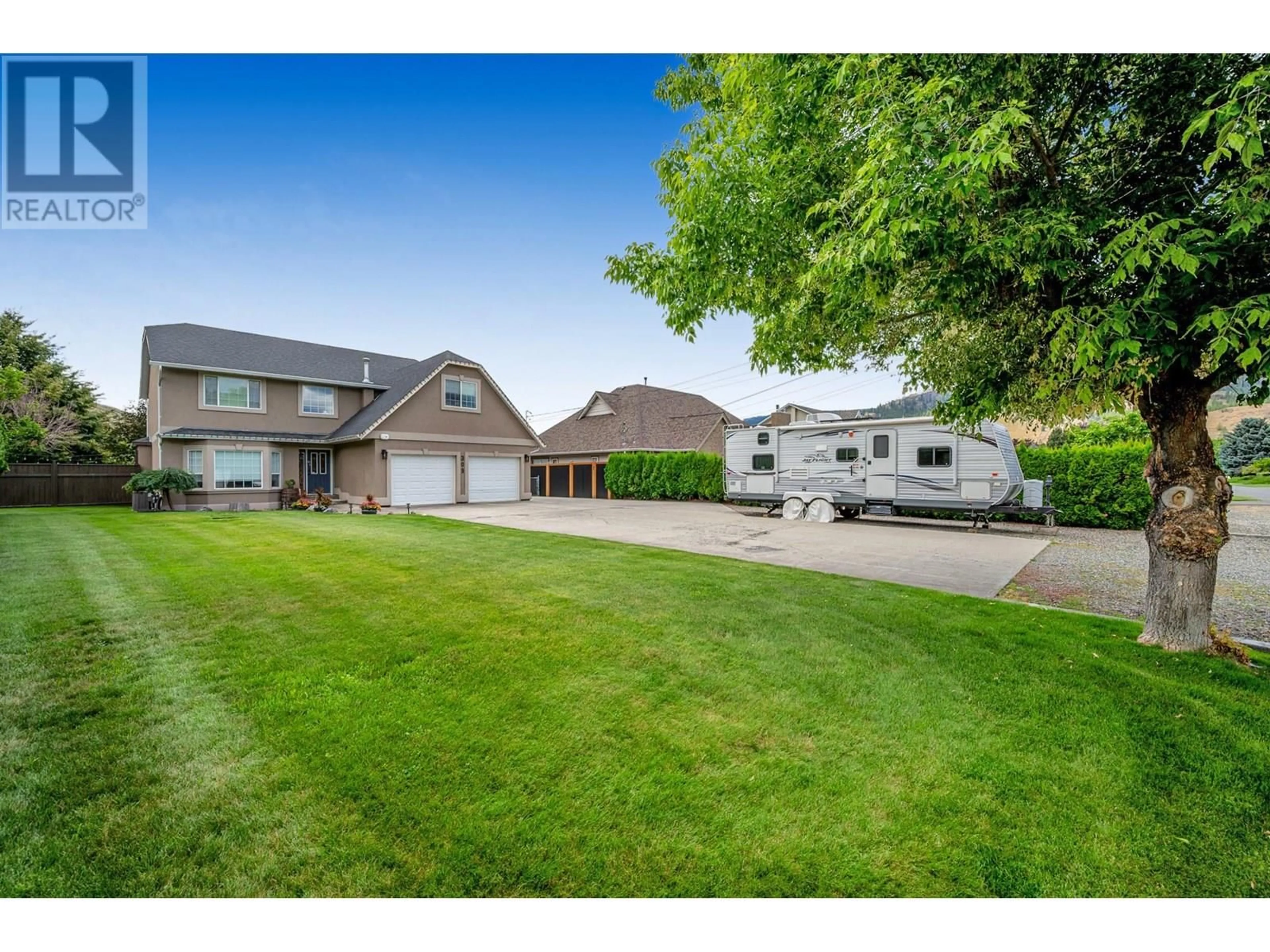 A pic from outside/outdoor area/front of a property/back of a property/a pic from drone, unknown for 309 ARMOUR PLACE, Kamloops British Columbia V2H1L2