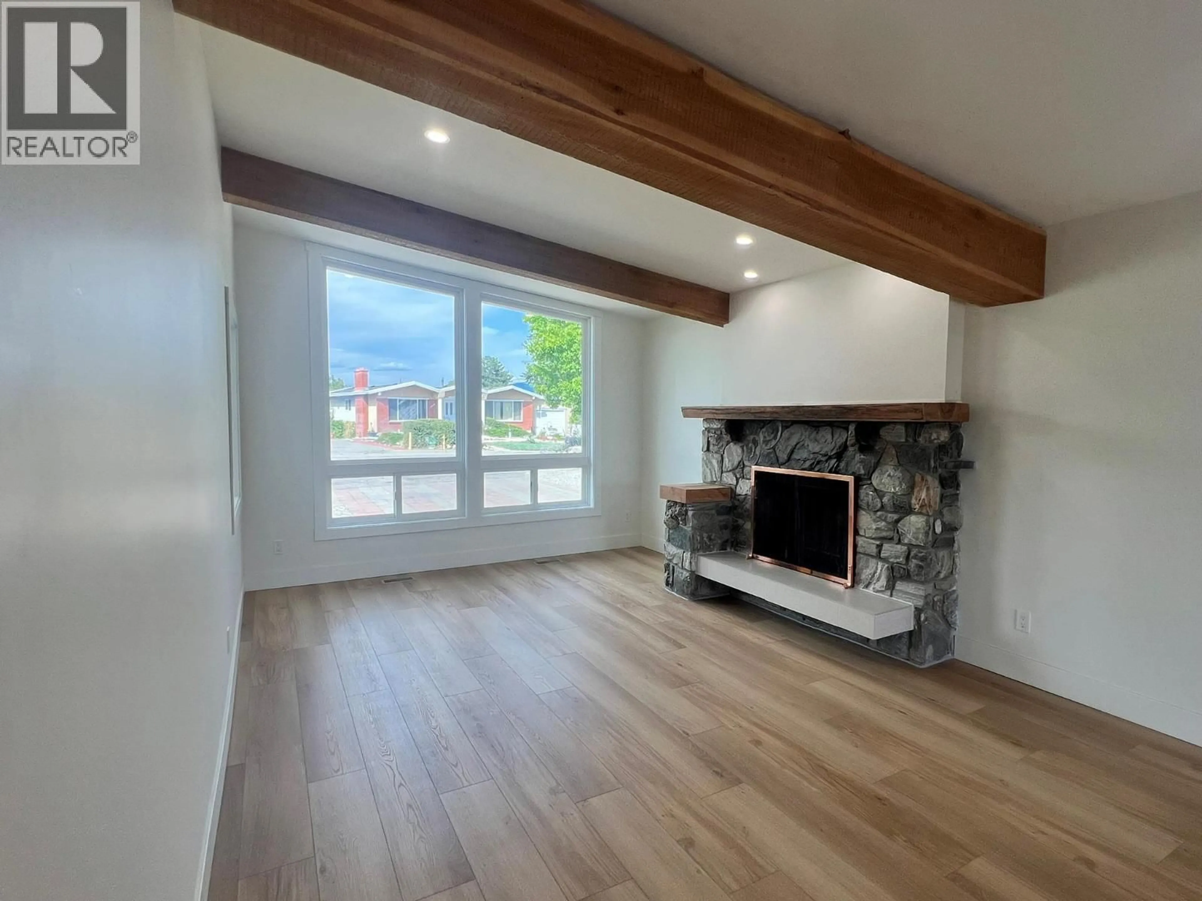 A pic of a room for 1457 ALTA VISTA ROAD, Kelowna British Columbia V1Y6K9