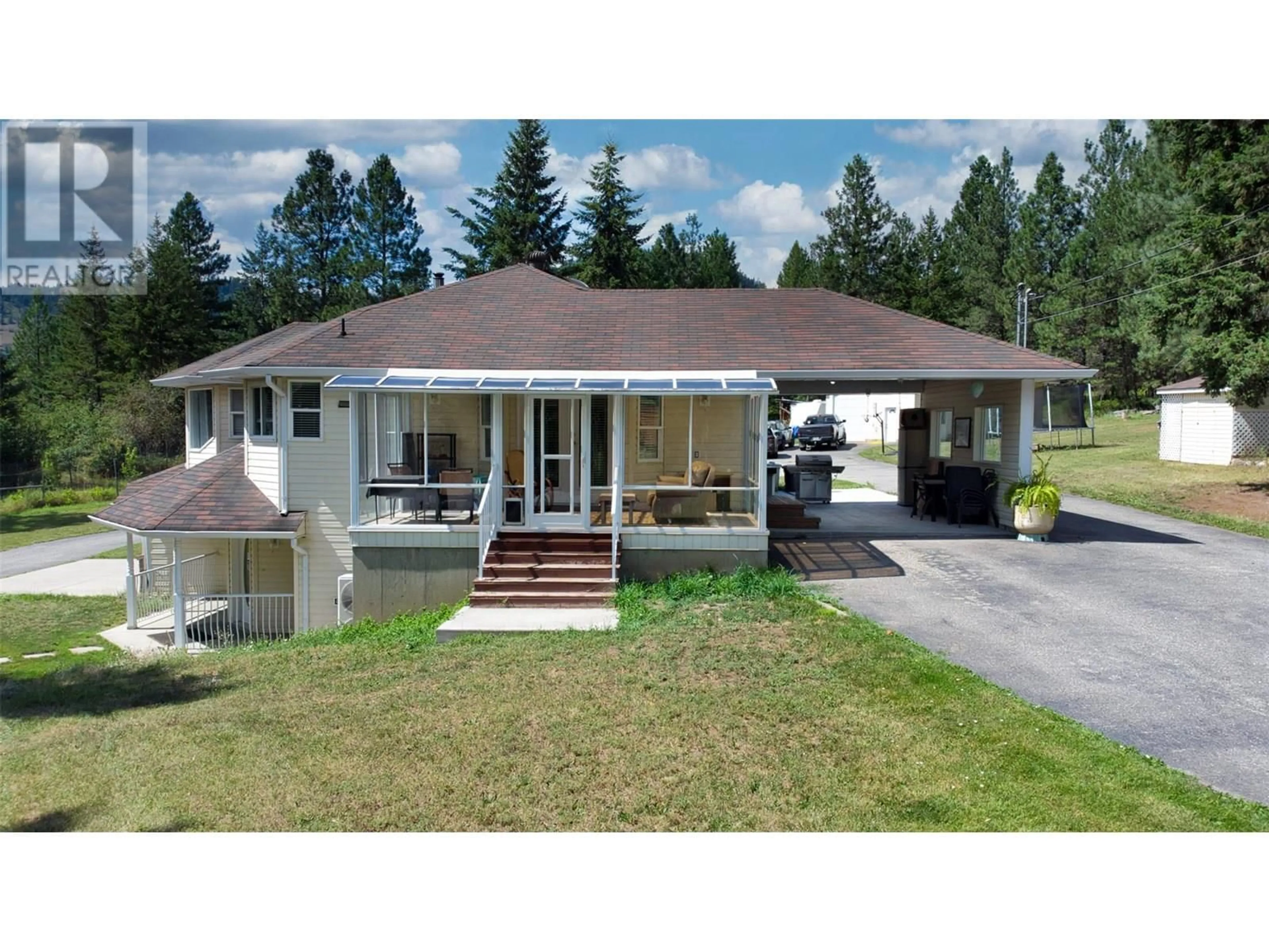 Home with vinyl exterior material, unknown for 90 MCINNES ROAD, Lumby British Columbia V0E2G1