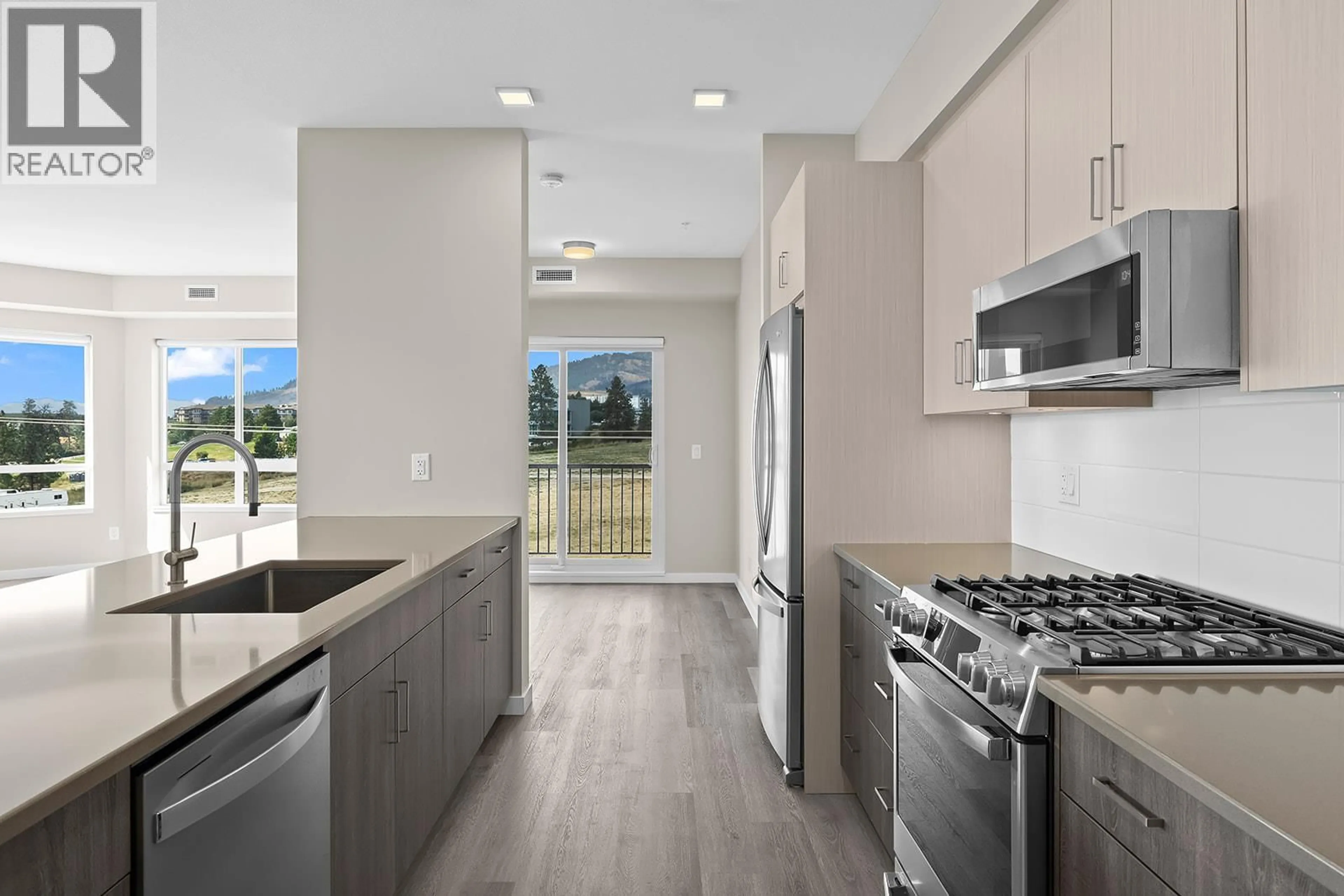 Open concept kitchen, unknown for 219 - 2301 CARRINGTON ROAD, West Kelowna British Columbia V4T0E2