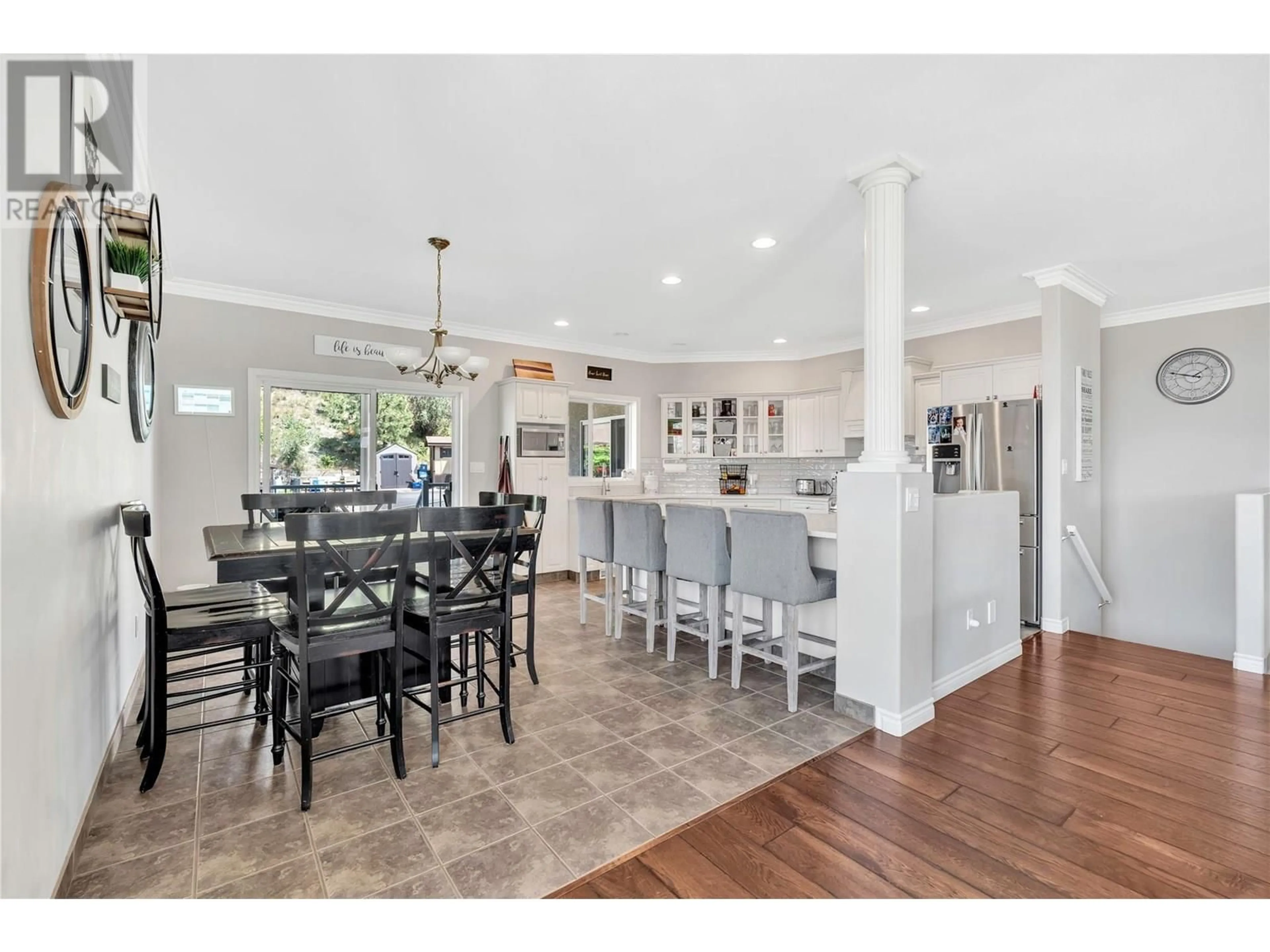Open concept kitchen, unknown for 2956 EVERGREEN DRIVE, Penticton British Columbia V2A9A8