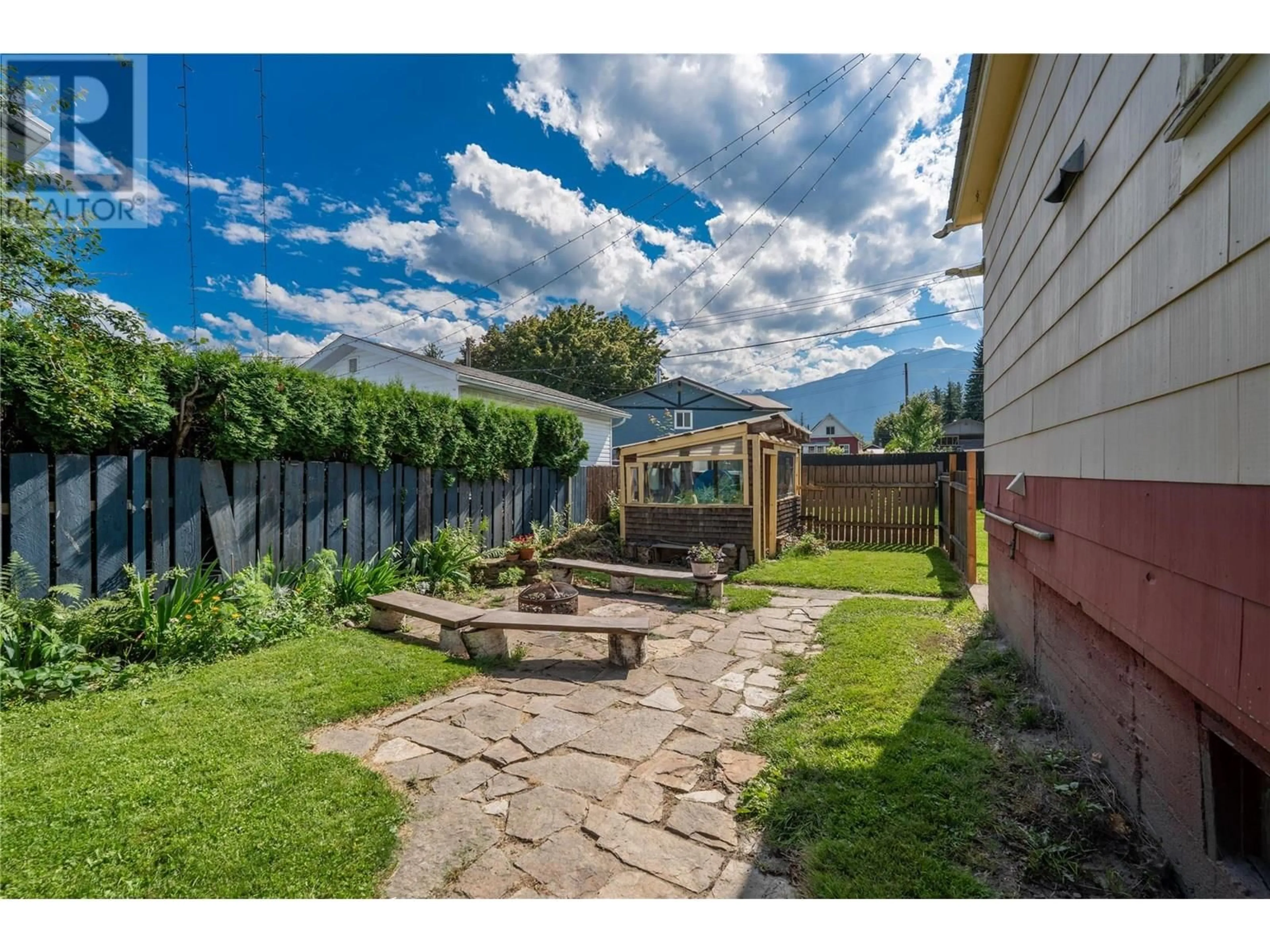 A pic from outside/outdoor area/front of a property/back of a property/a pic from drone, street for 603 EIGHTH STREET EAST, Revelstoke British Columbia V0E2S0