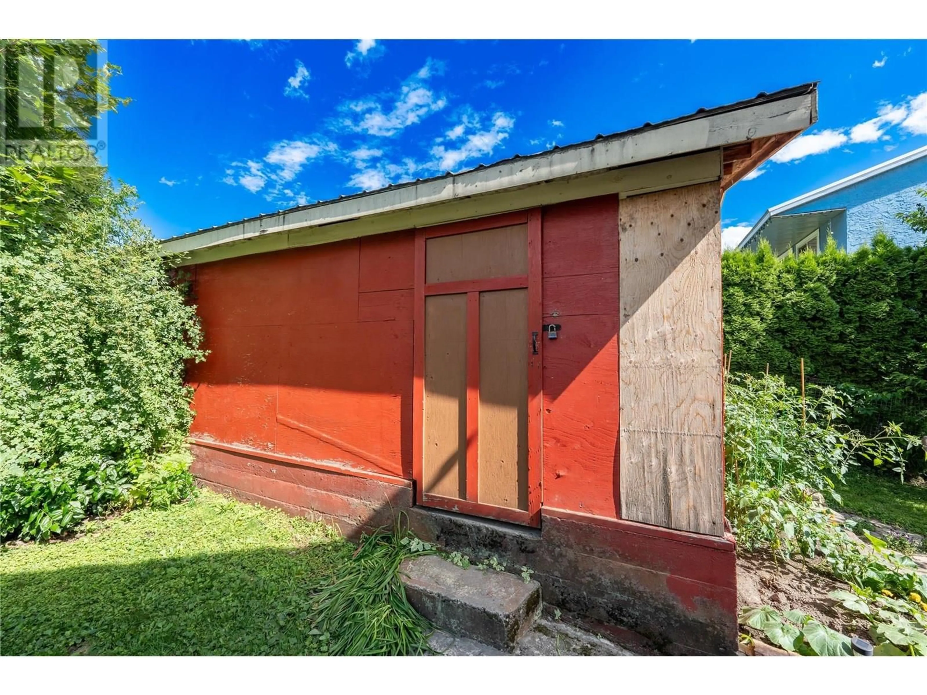 Shed for 603 EIGHTH STREET EAST, Revelstoke British Columbia V0E2S0