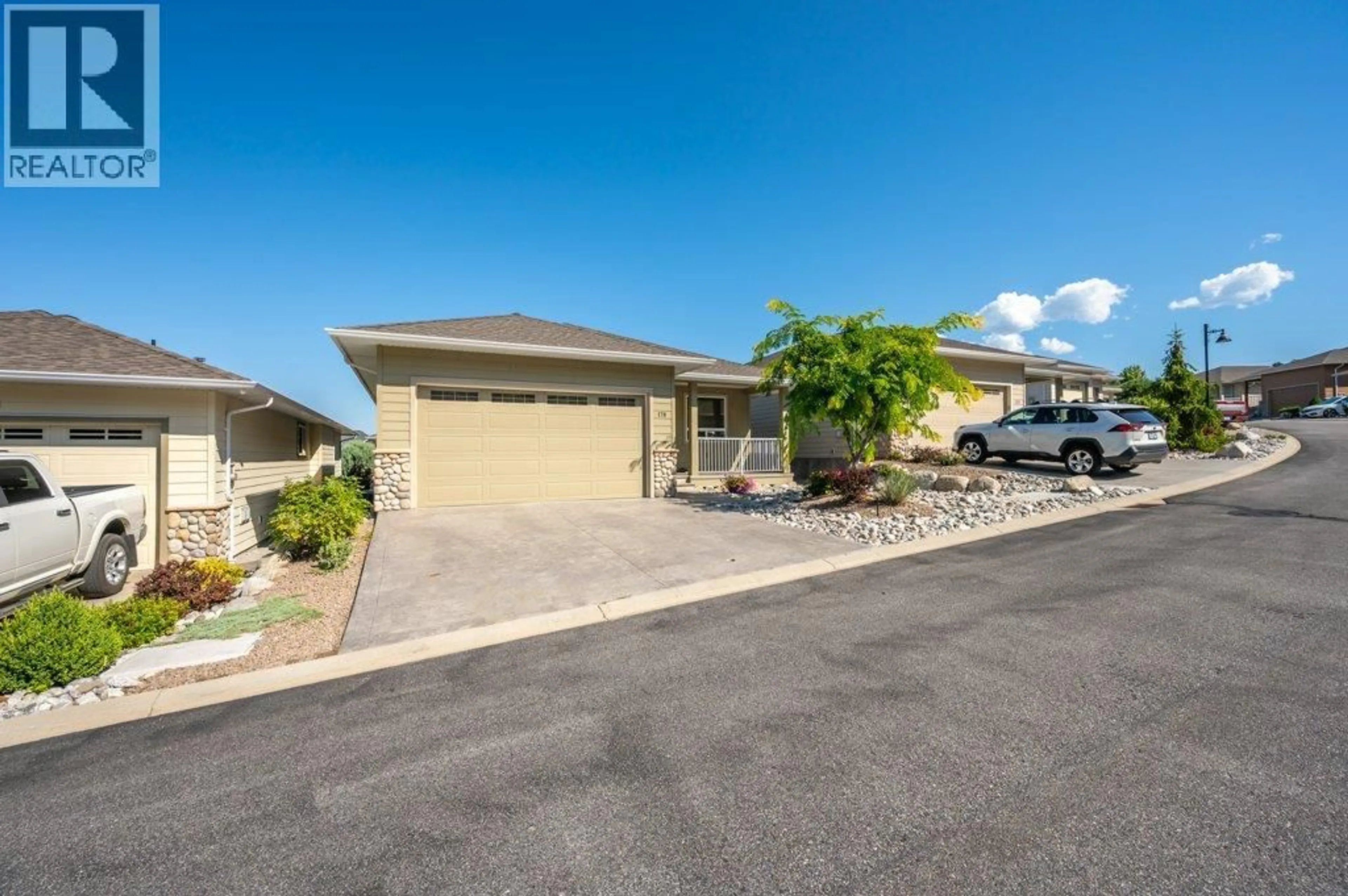 Home with vinyl exterior material, street for 178 - 170 STOCKS CRESCENT, Penticton British Columbia V2A9C6