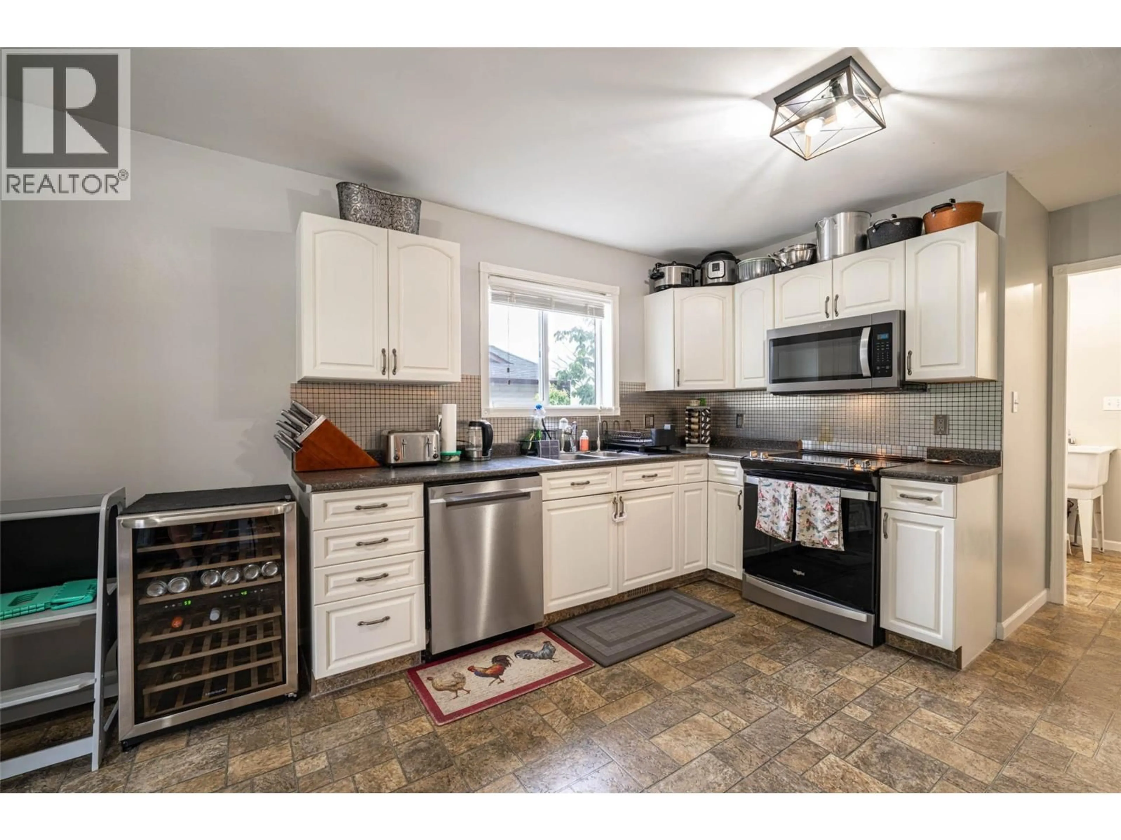 Standard kitchen, ceramic/tile floor for 53 PRESTON CRESCENT, Enderby British Columbia V4Y4C5