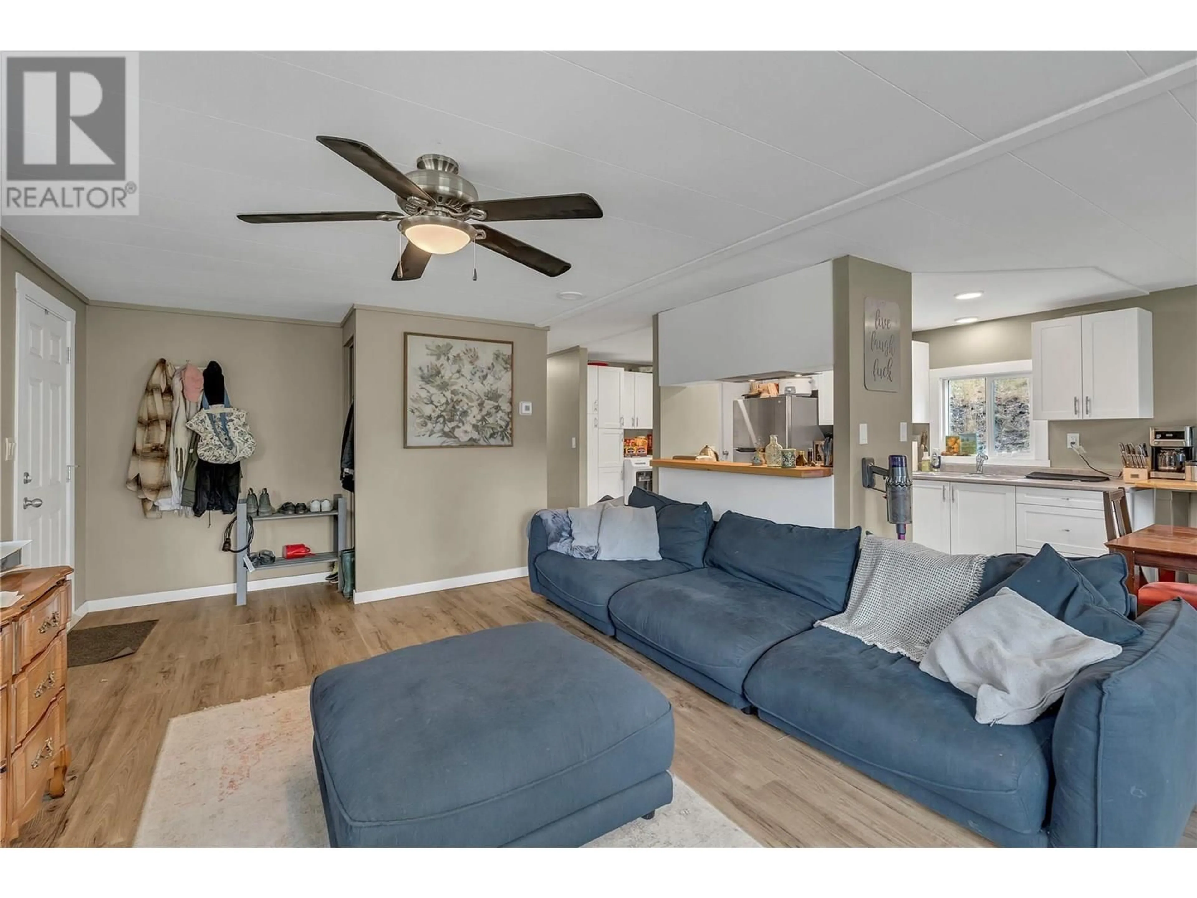 Living room with furniture, unknown for 501 FISH LAKE ROAD, Summerland British Columbia V0H1Z8