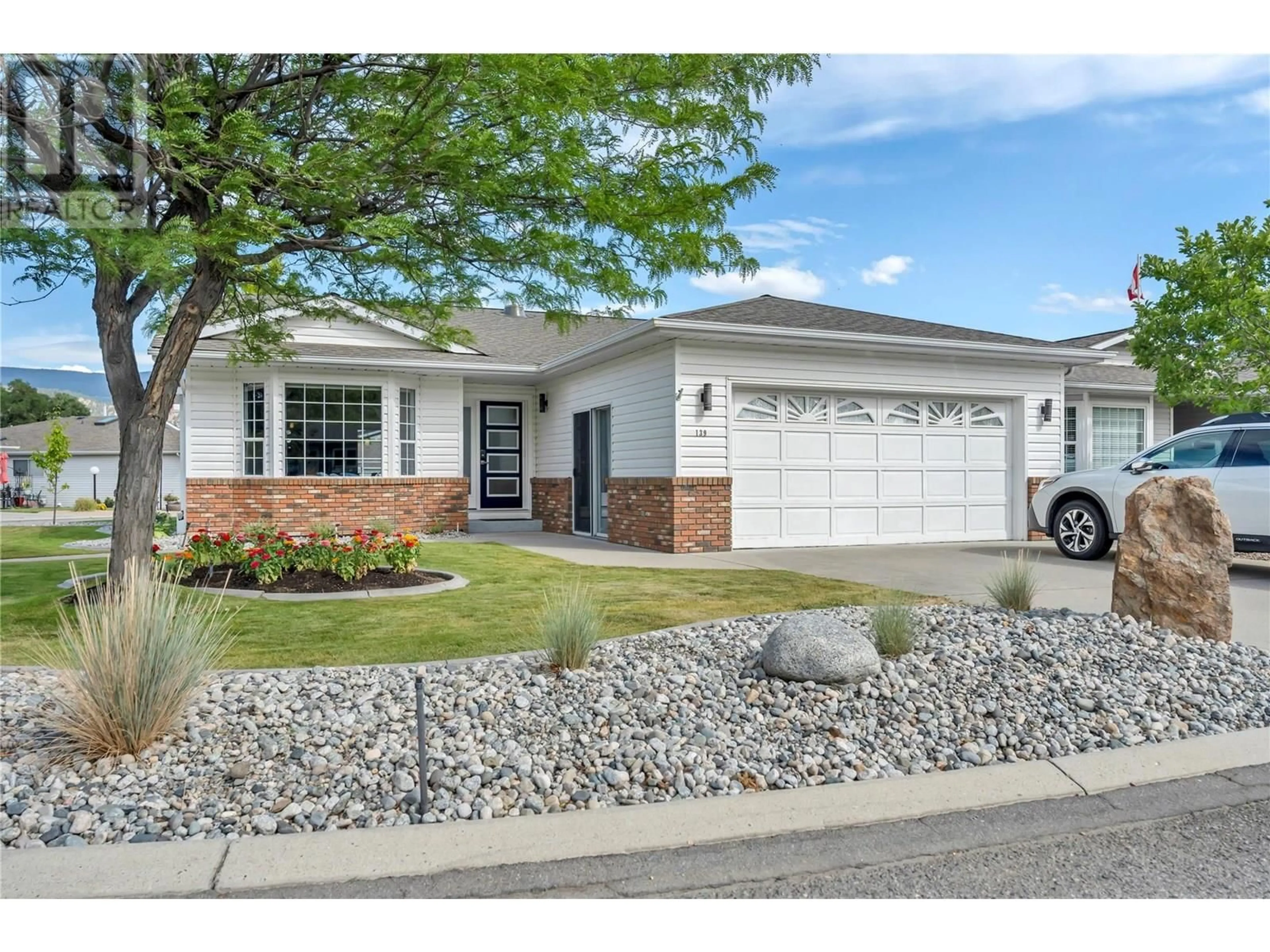 Home with vinyl exterior material, street for 139 HERON DRIVE, Penticton British Columbia V2A8K6