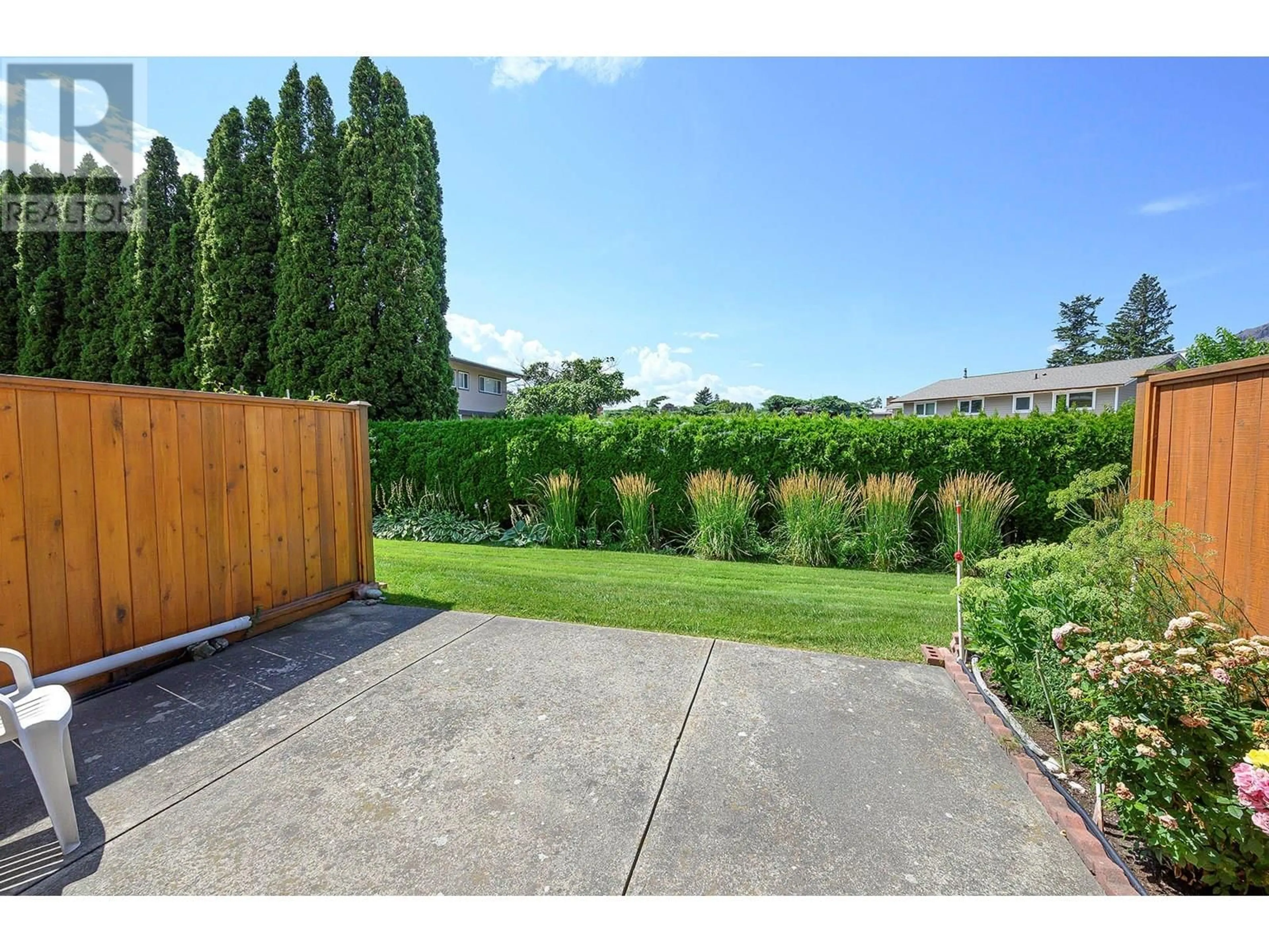 Patio, water/lake/river/ocean view for 11 - 1980 GLENWOOD DRIVE, Kamloops British Columbia V2C4G4