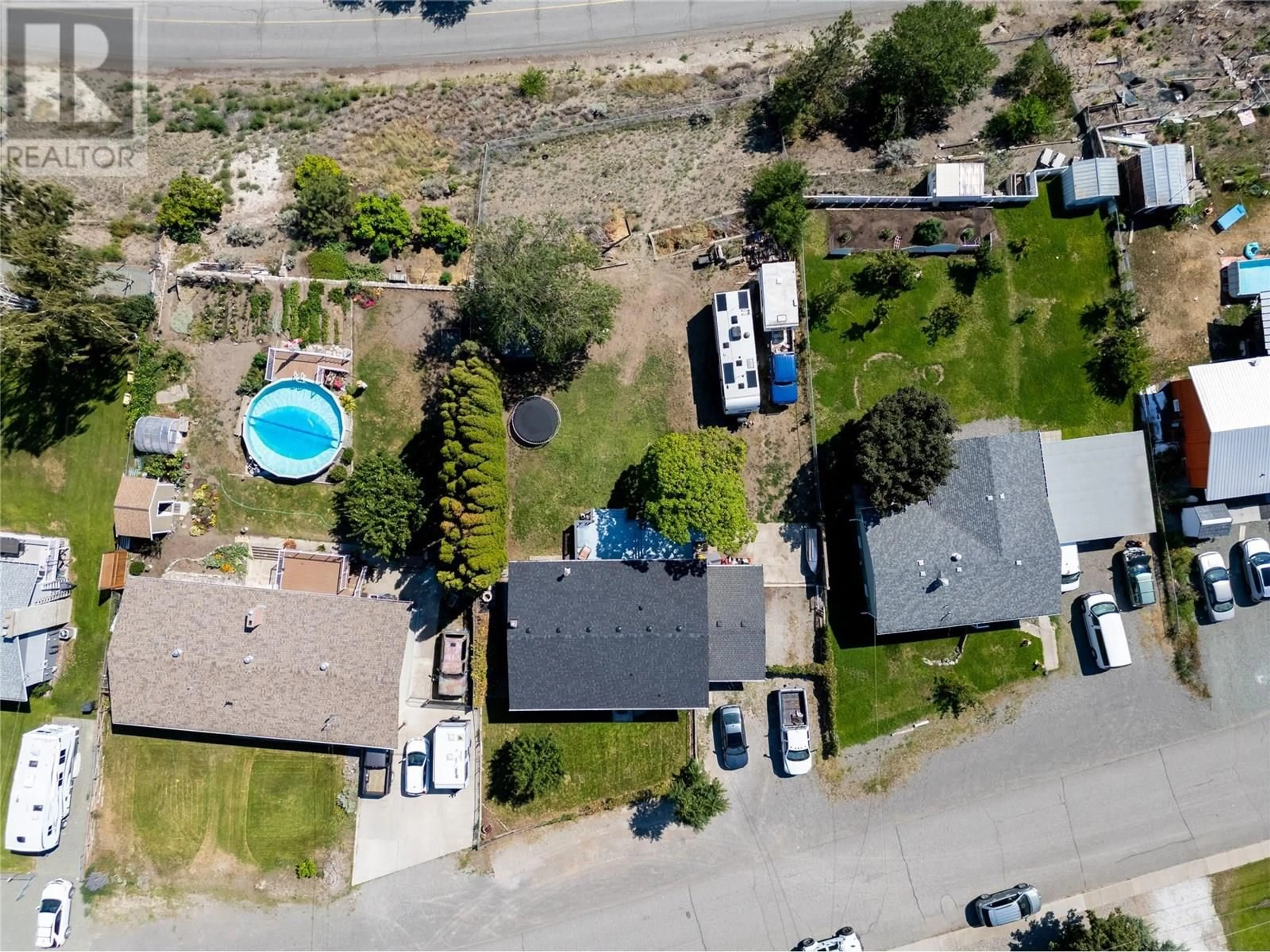 A pic from outside/outdoor area/front of a property/back of a property/a pic from drone, street for 207 ASH STREET, Ashcroft British Columbia V0K1A0