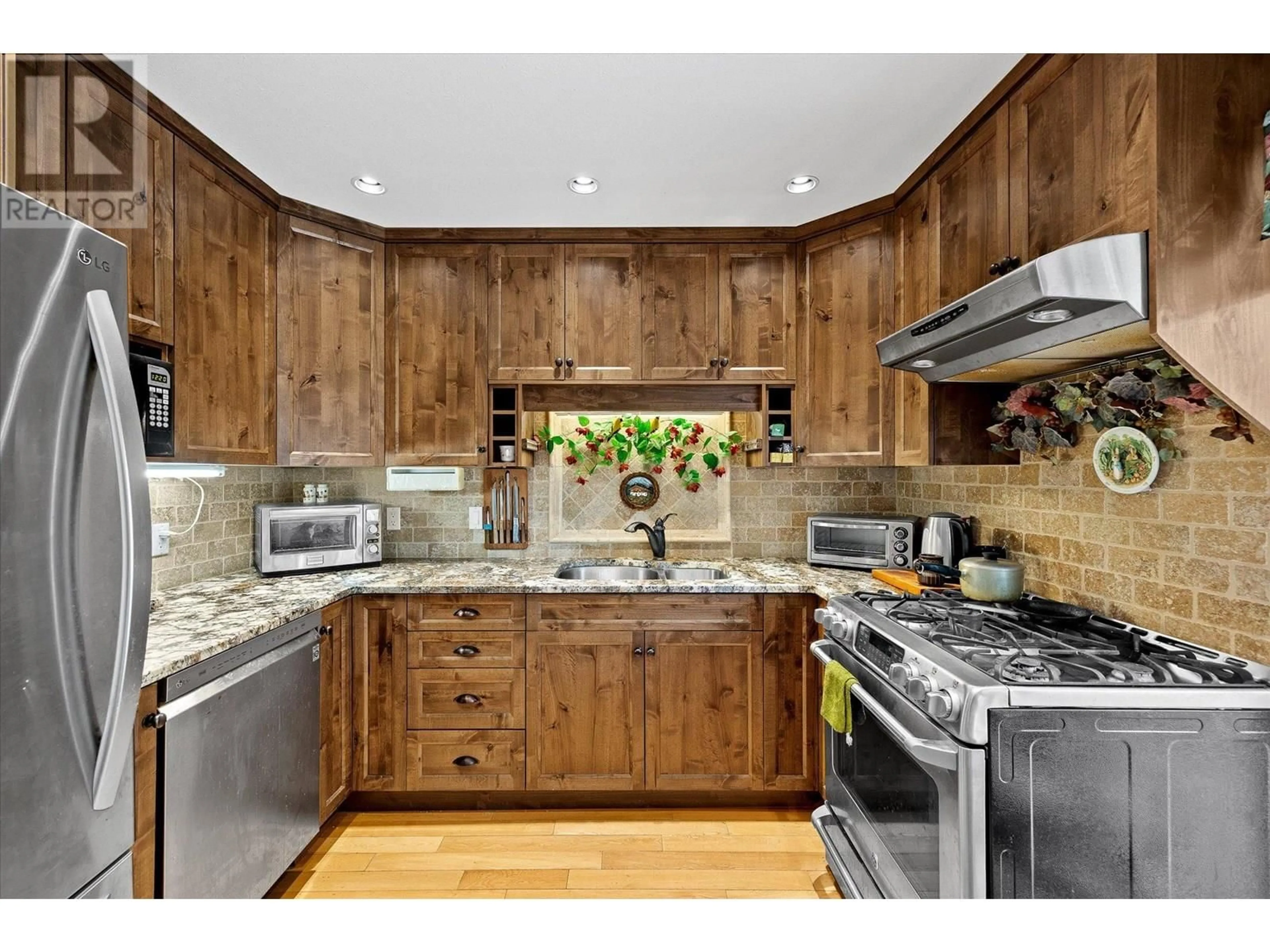 Unknown for 5 - 1209 BROOKSIDE AVENUE, Kelowna British Columbia V1Y5T5