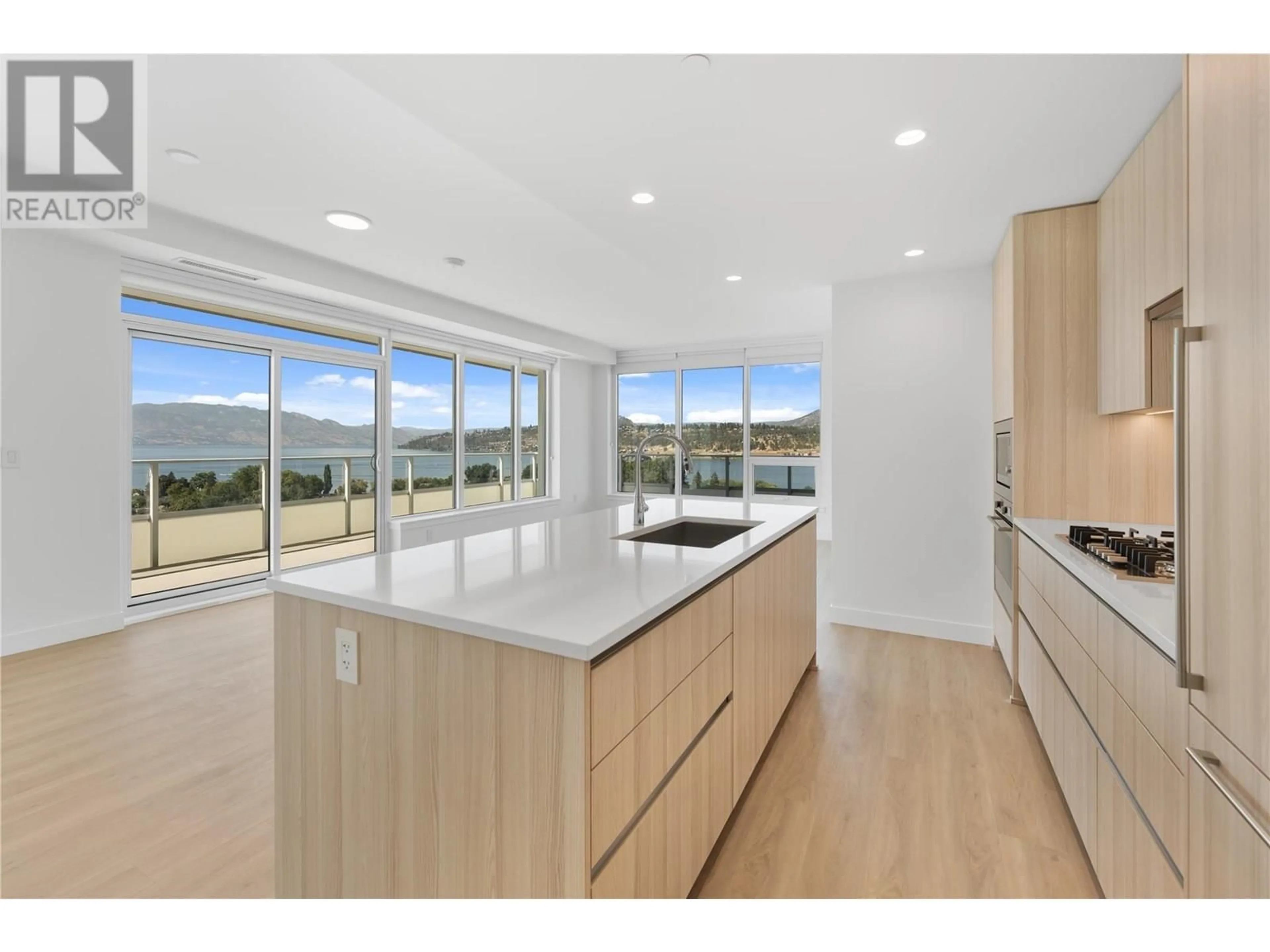 Open concept kitchen, unknown for 1407 - 238 LEON AVENUE, Kelowna British Columbia V1Y0N6