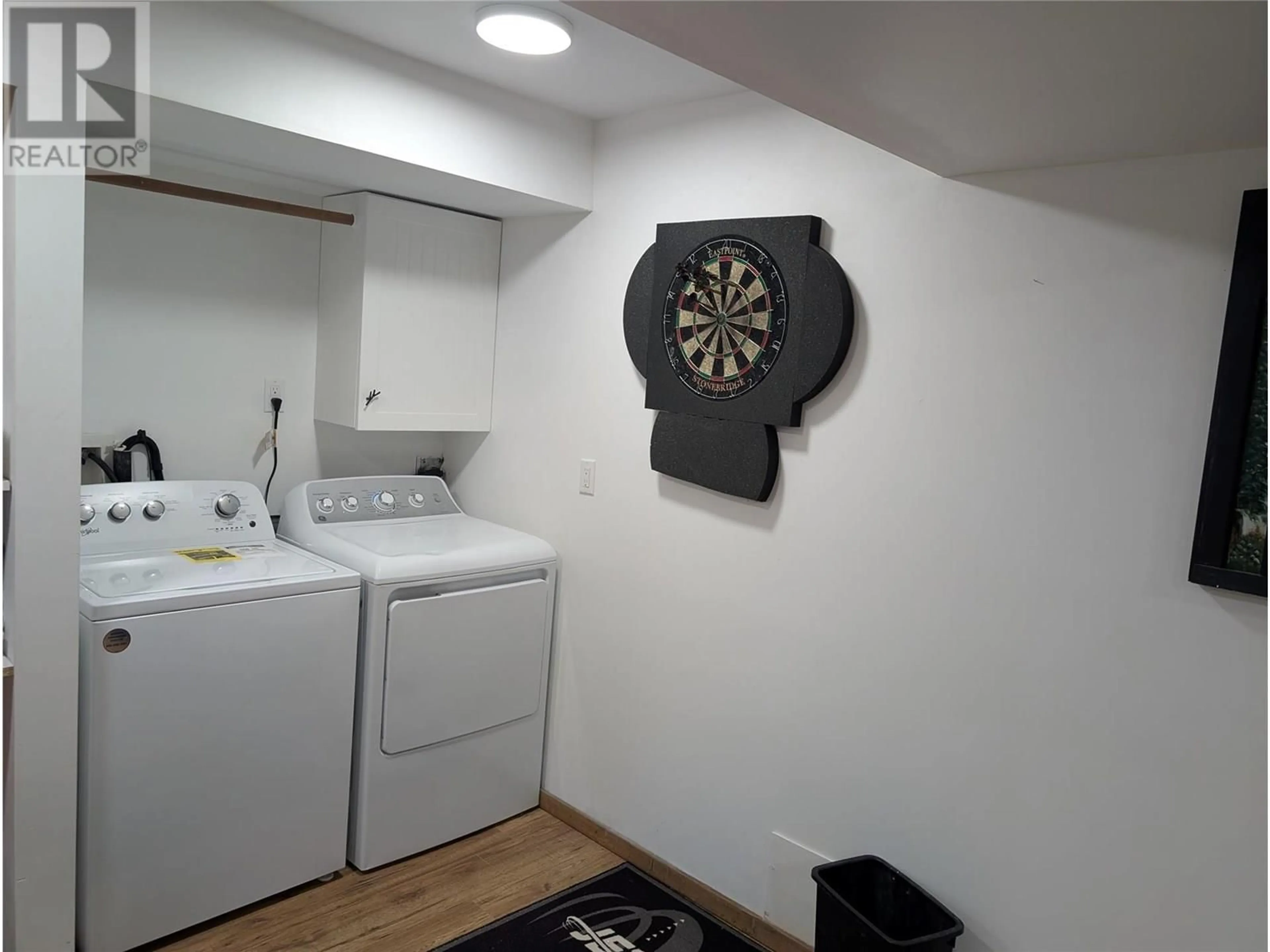 Laundry room for 56 SUKUNKA PLACE, Tumbler Ridge British Columbia V0C2W0